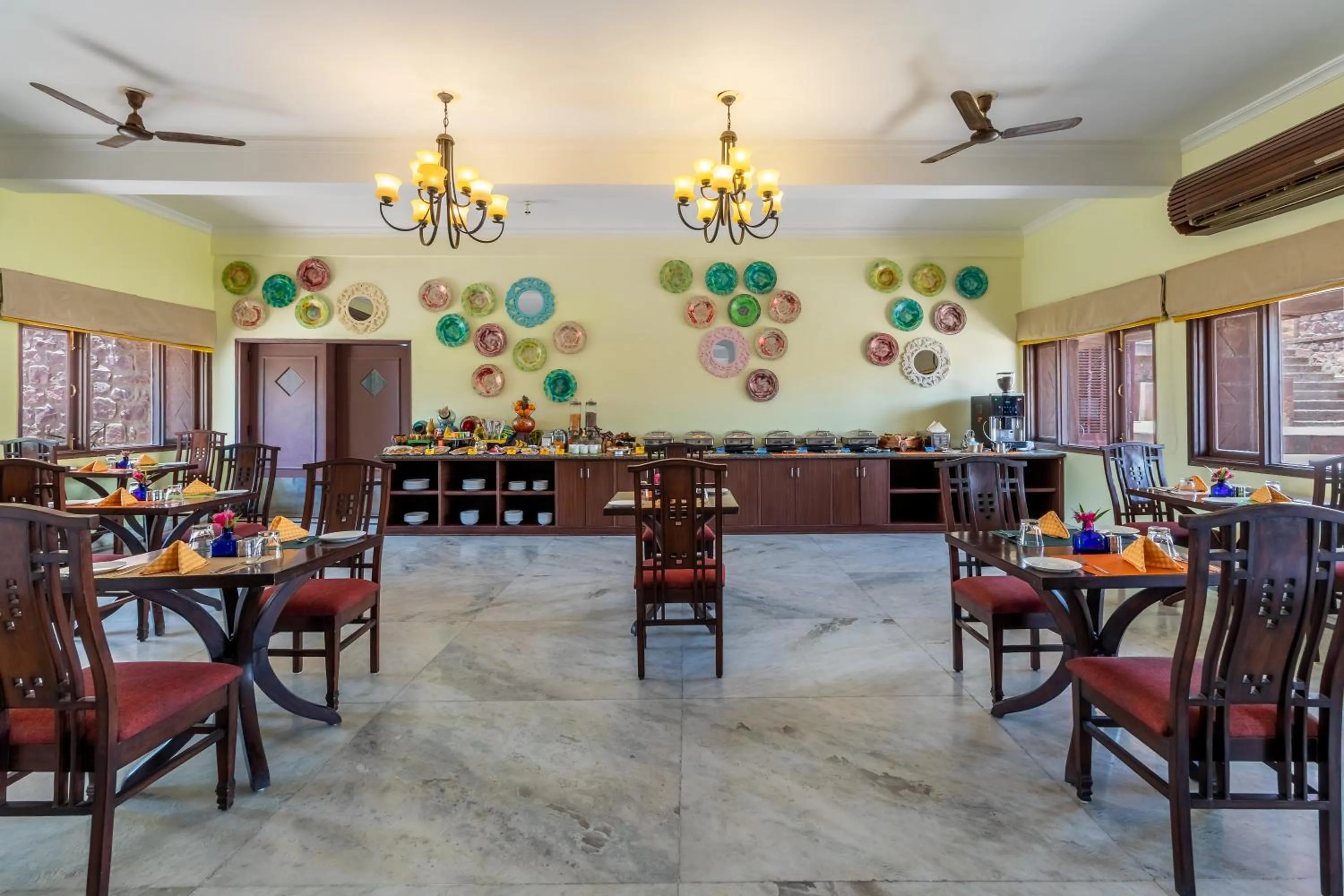 Restaurant/places to eat in Bijolai Palace - A Inde Hotel , Jodhpur
