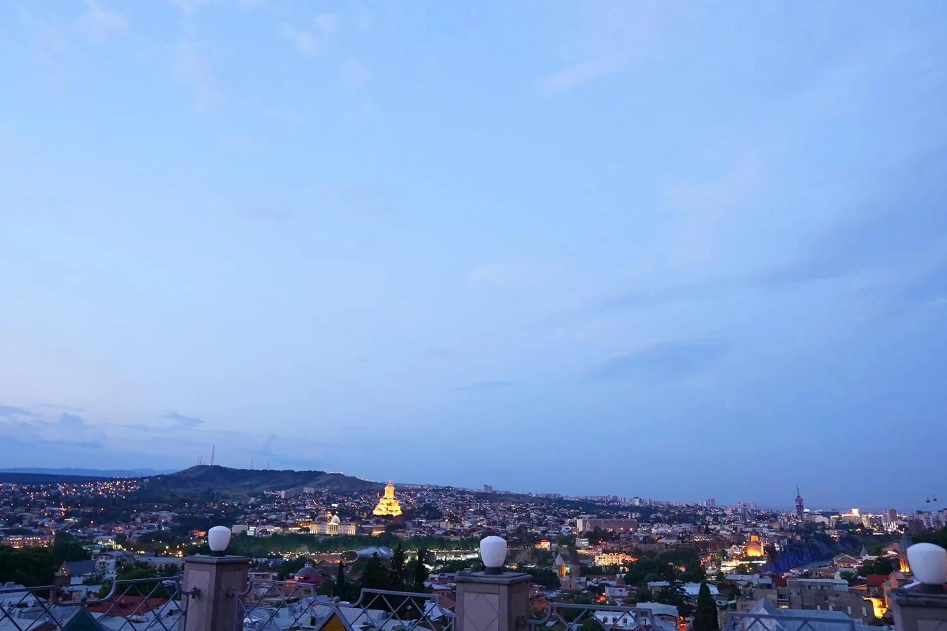 City view in Hotel Flower