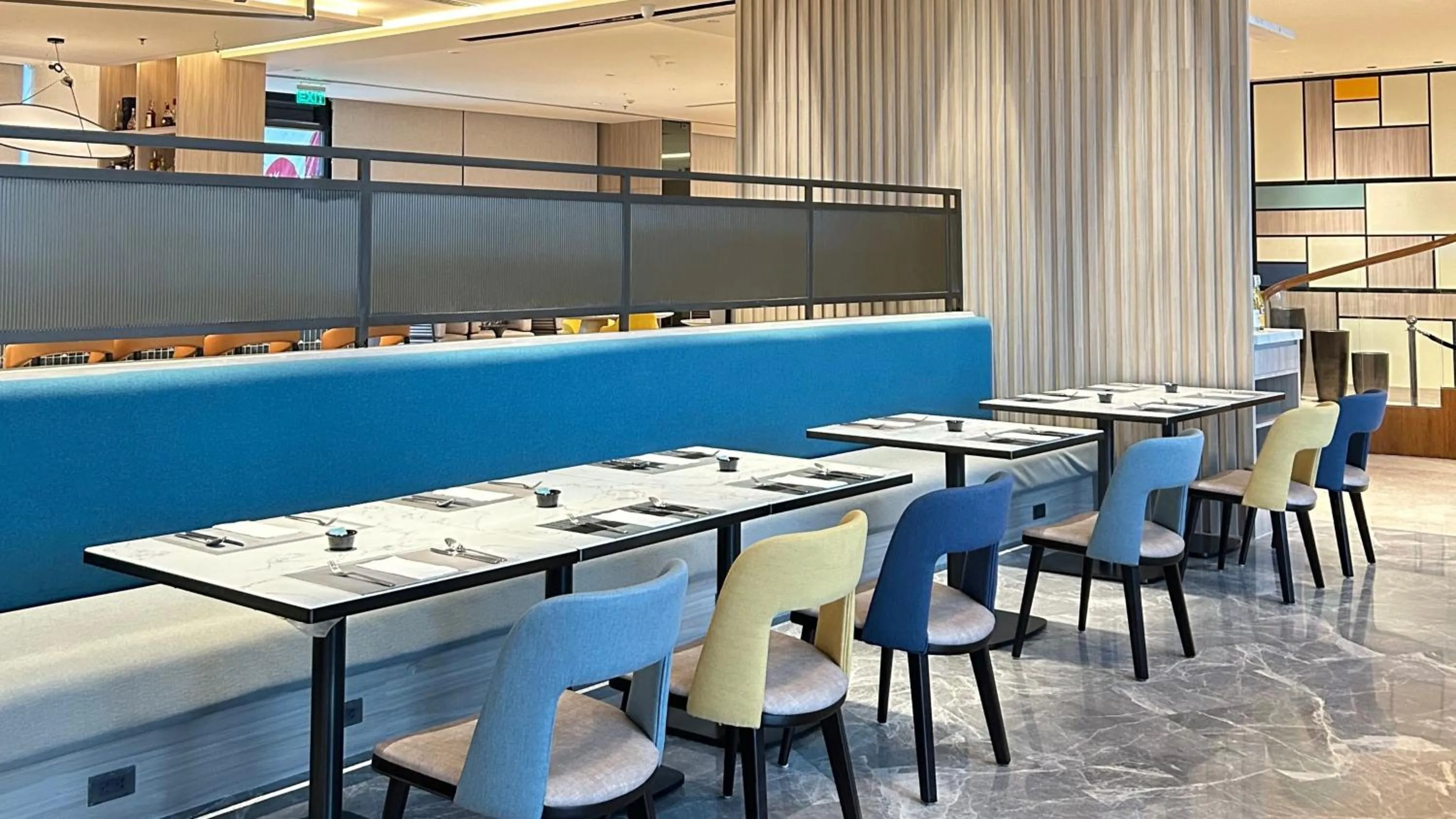 Restaurant/places to eat in Holiday Inn & Suites Makati by IHG