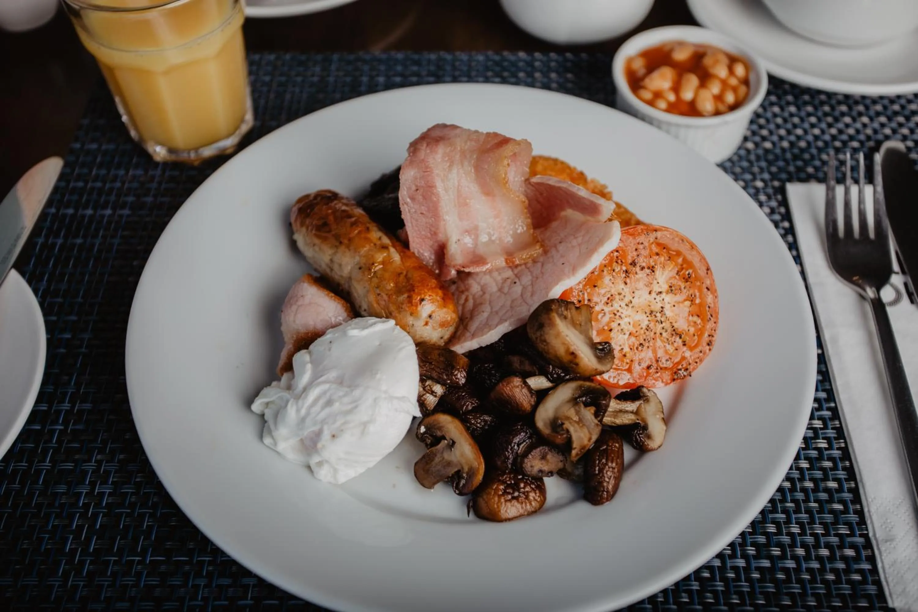 Breakfast in The Kilbirnie Hotel