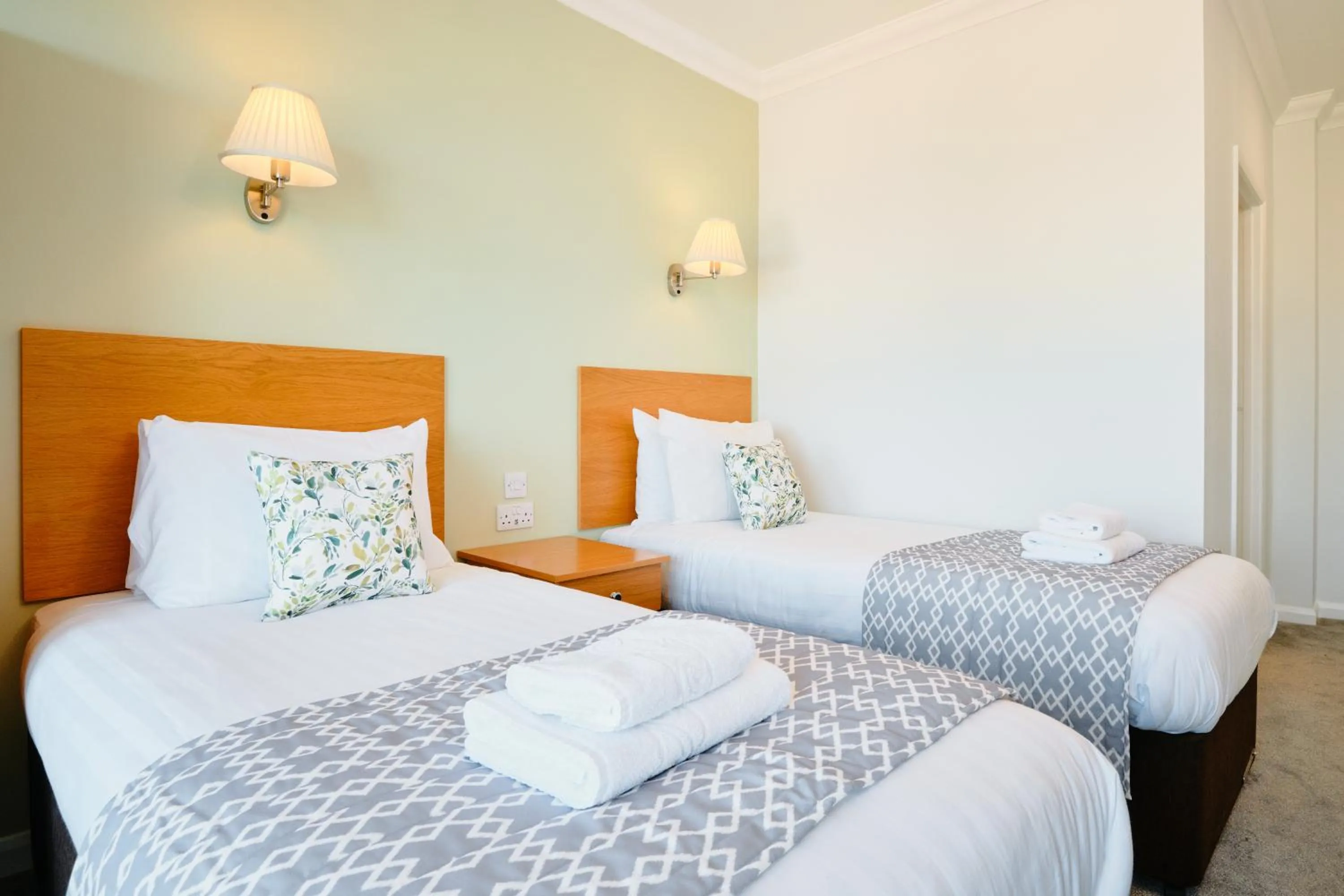 Bed in The Kilbirnie Hotel