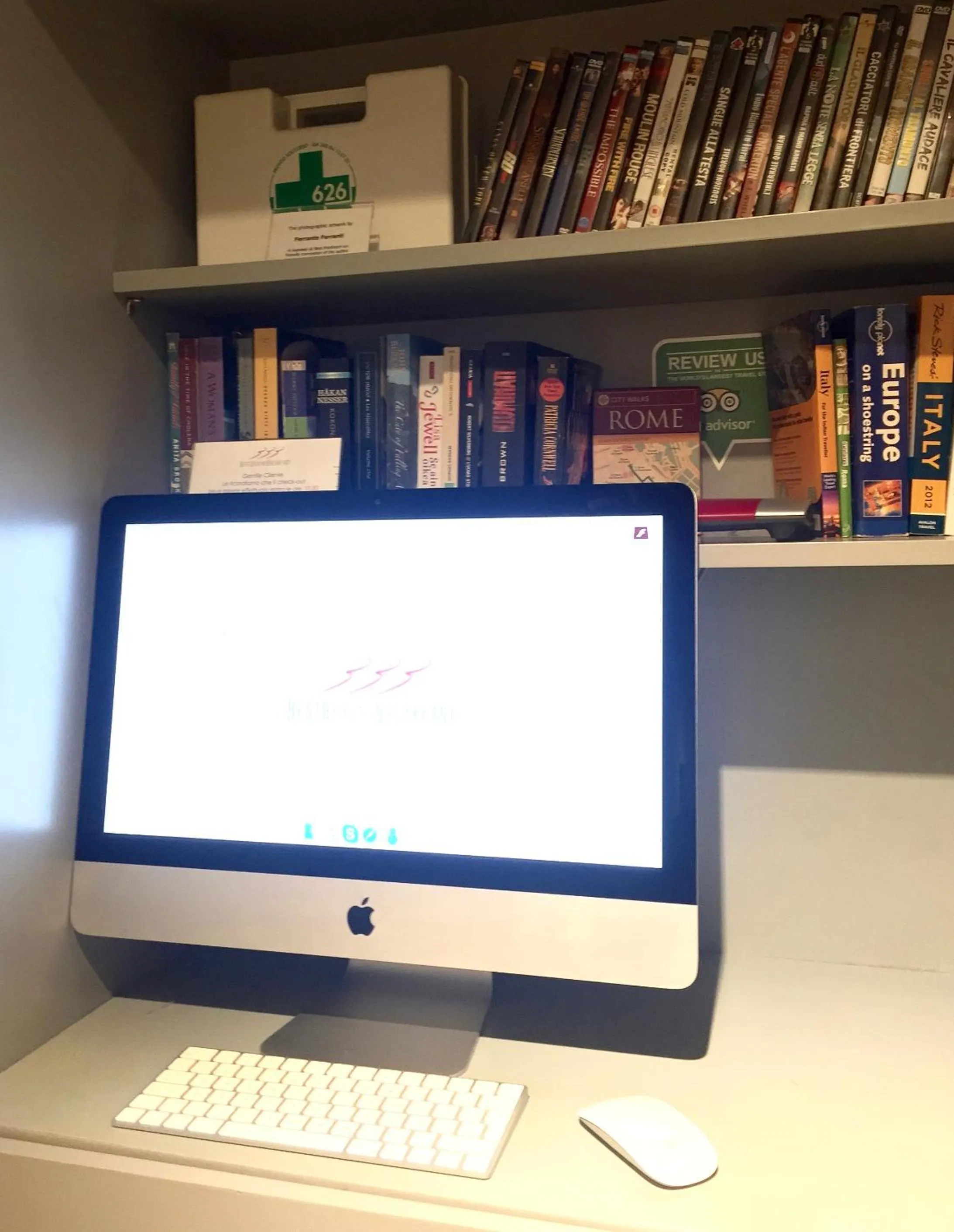 Other in B&B Best Pantheon