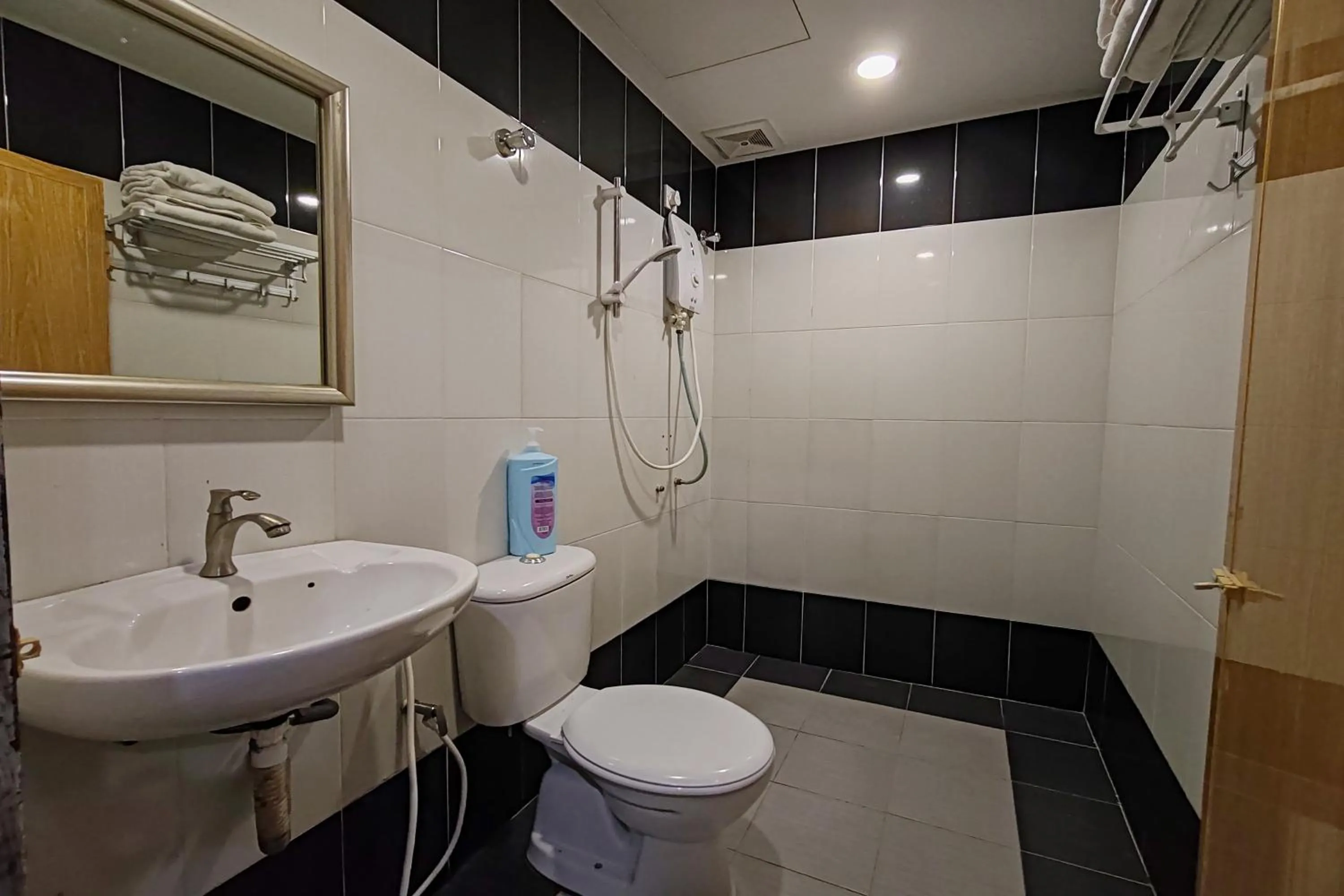 Bathroom in Nova Hotel, Ipoh Tambun