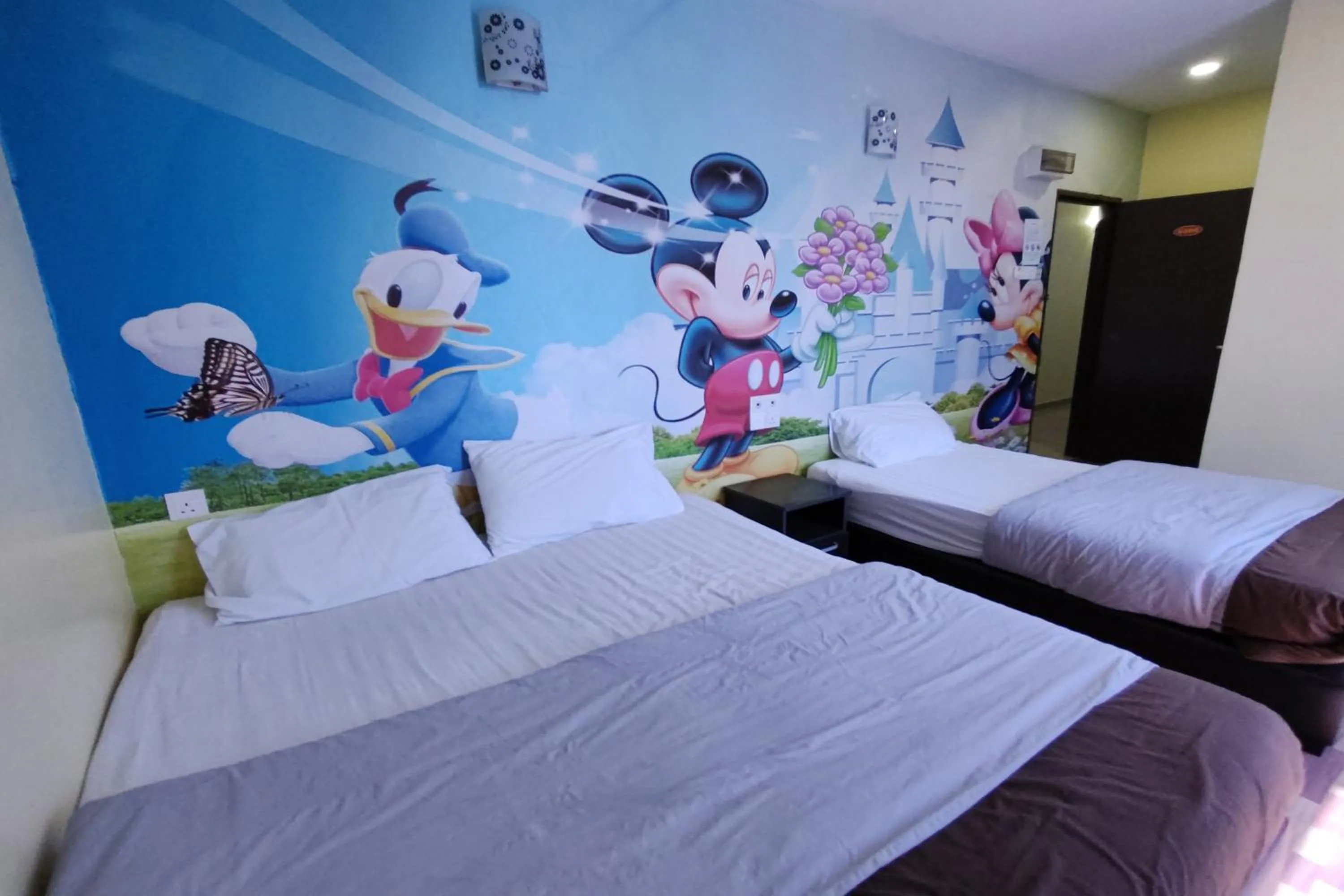 Bedroom, Bed in Nova Hotel, Ipoh Tambun