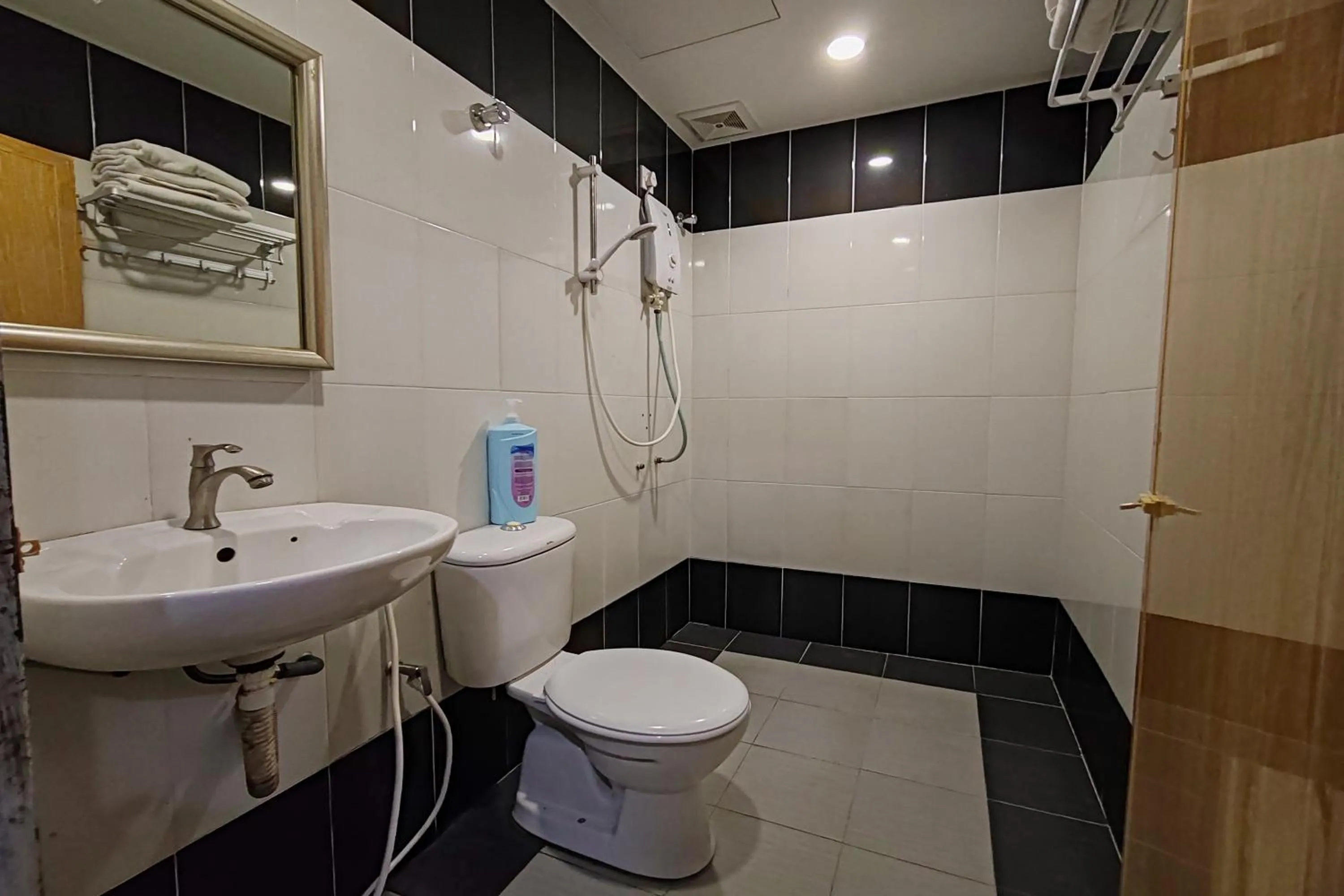 Bathroom in Nova Hotel, Ipoh Tambun