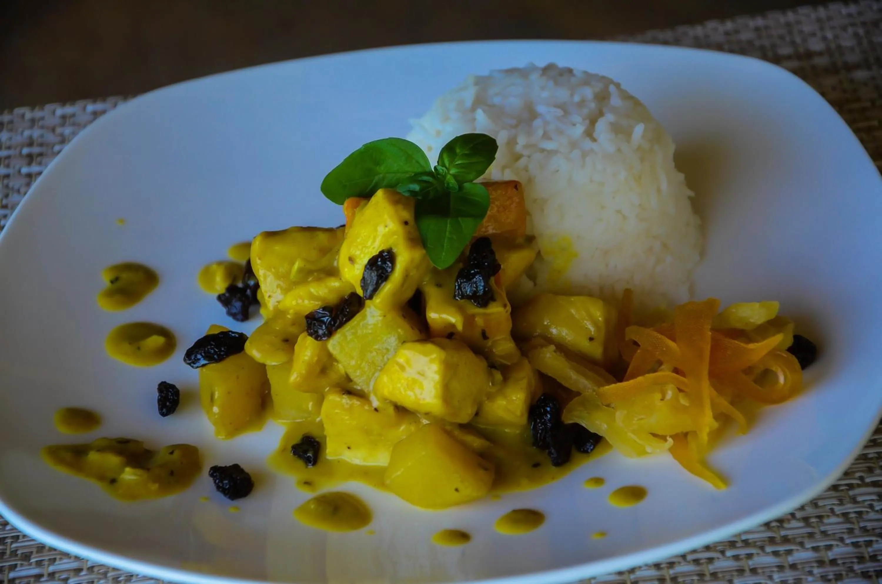 Food in Vanilla Sky Dive Resort