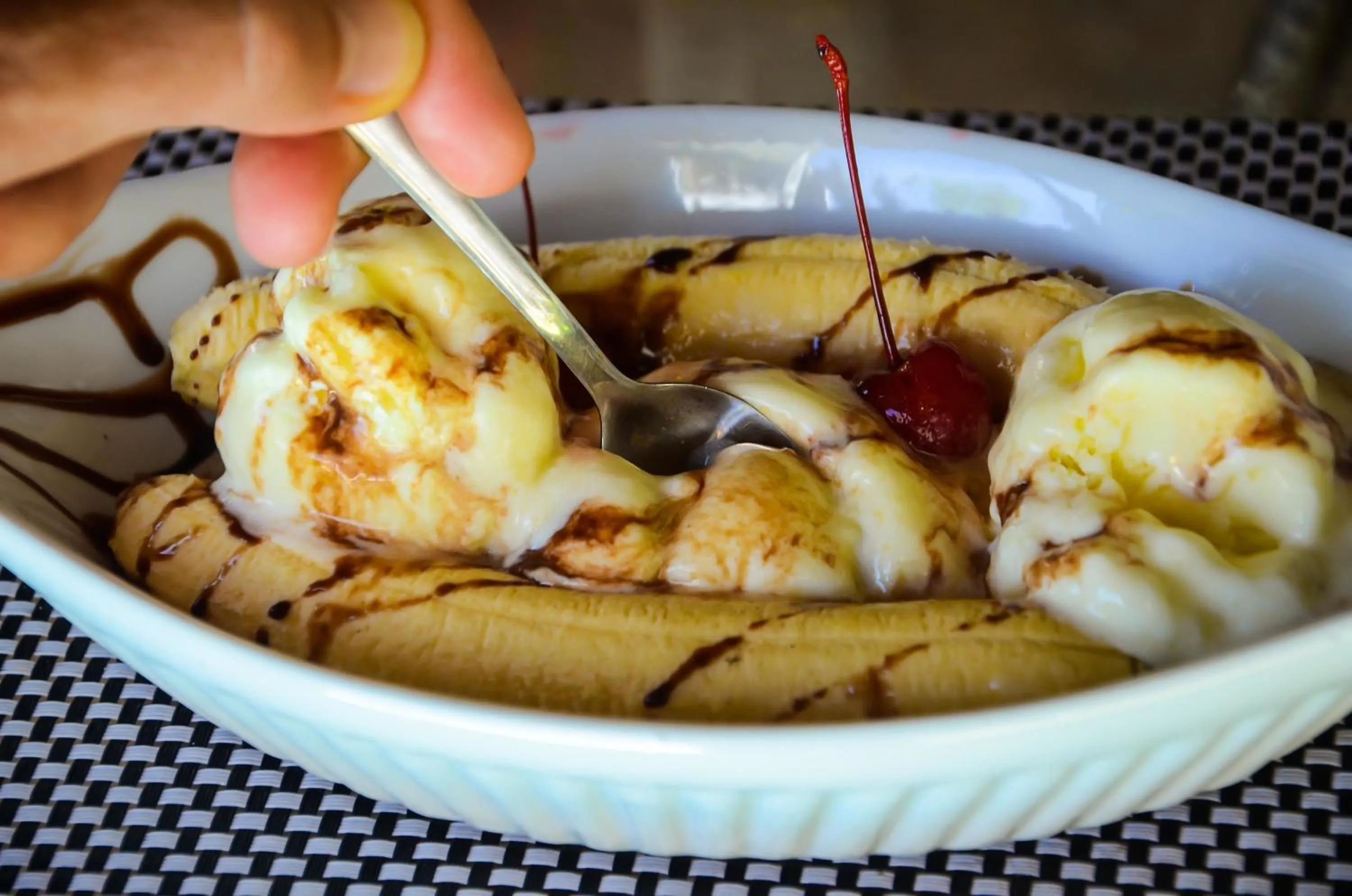 Food in Vanilla Sky Dive Resort