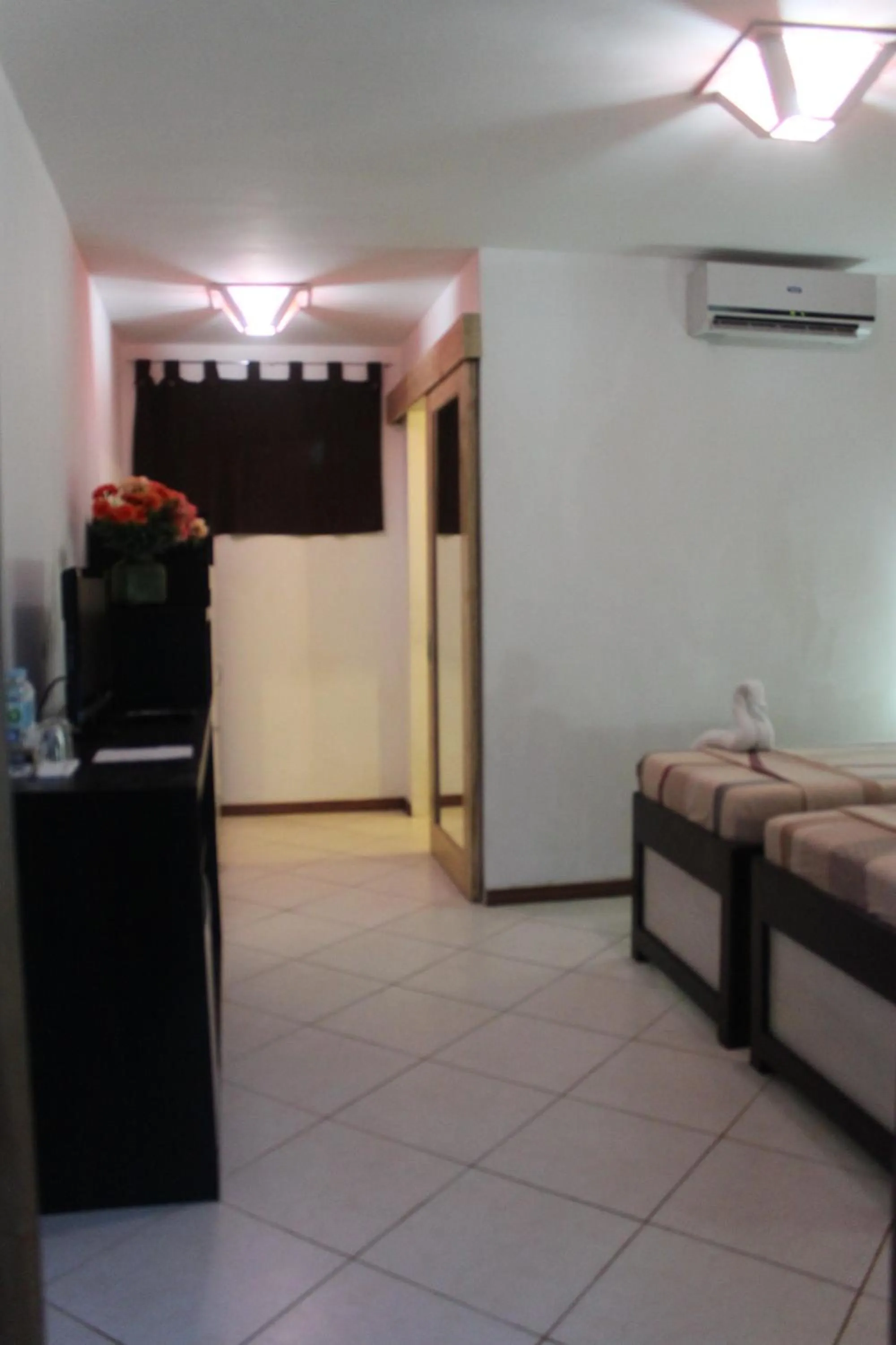 Photo of the whole room, Bed in Vanilla Sky Dive Resort