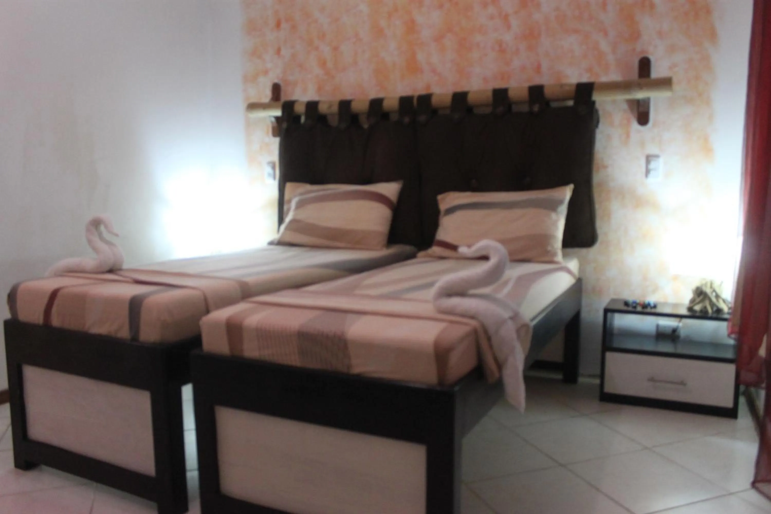 Bed in Vanilla Sky Dive Resort