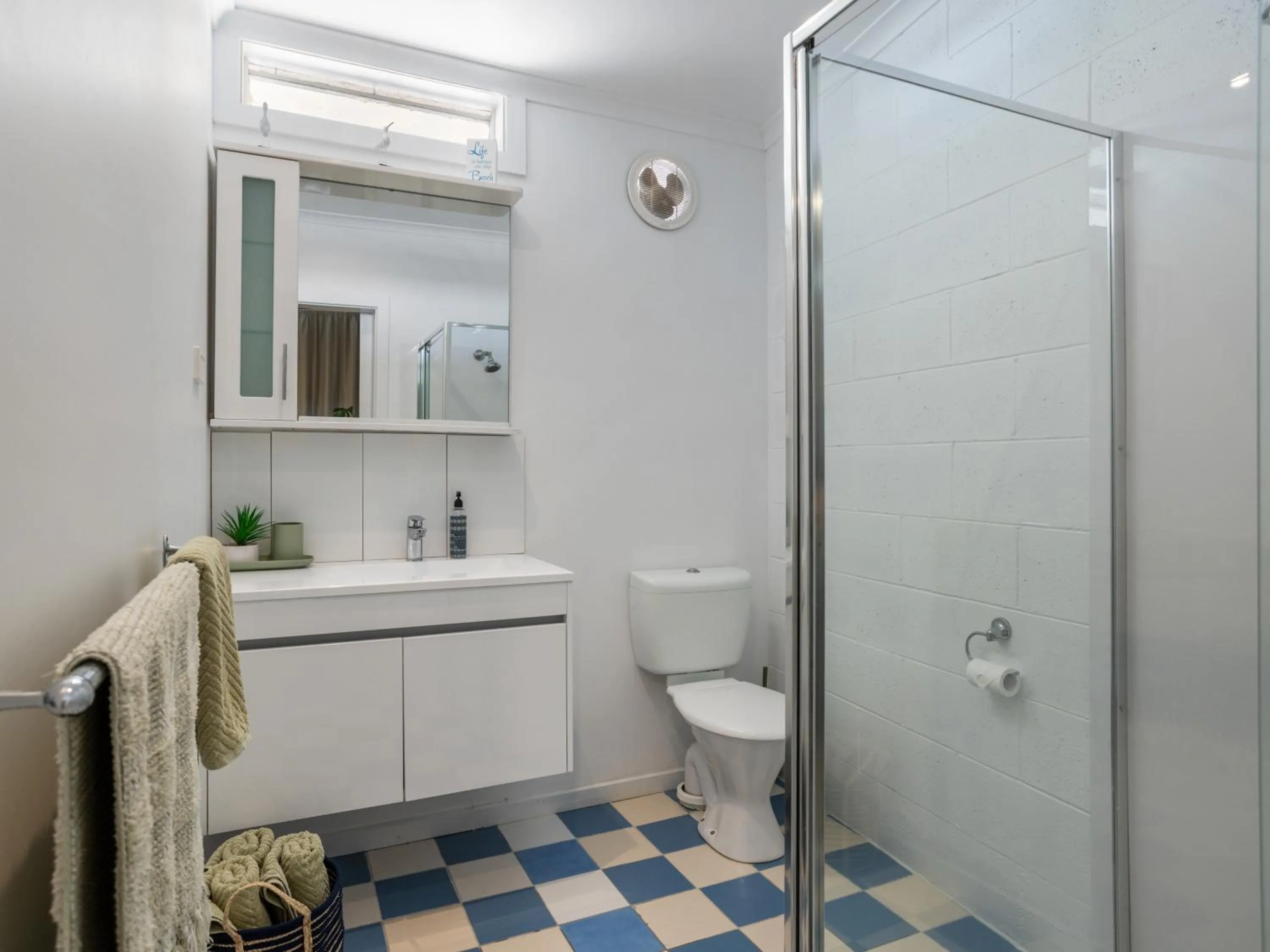 Peninsula Beach Motel