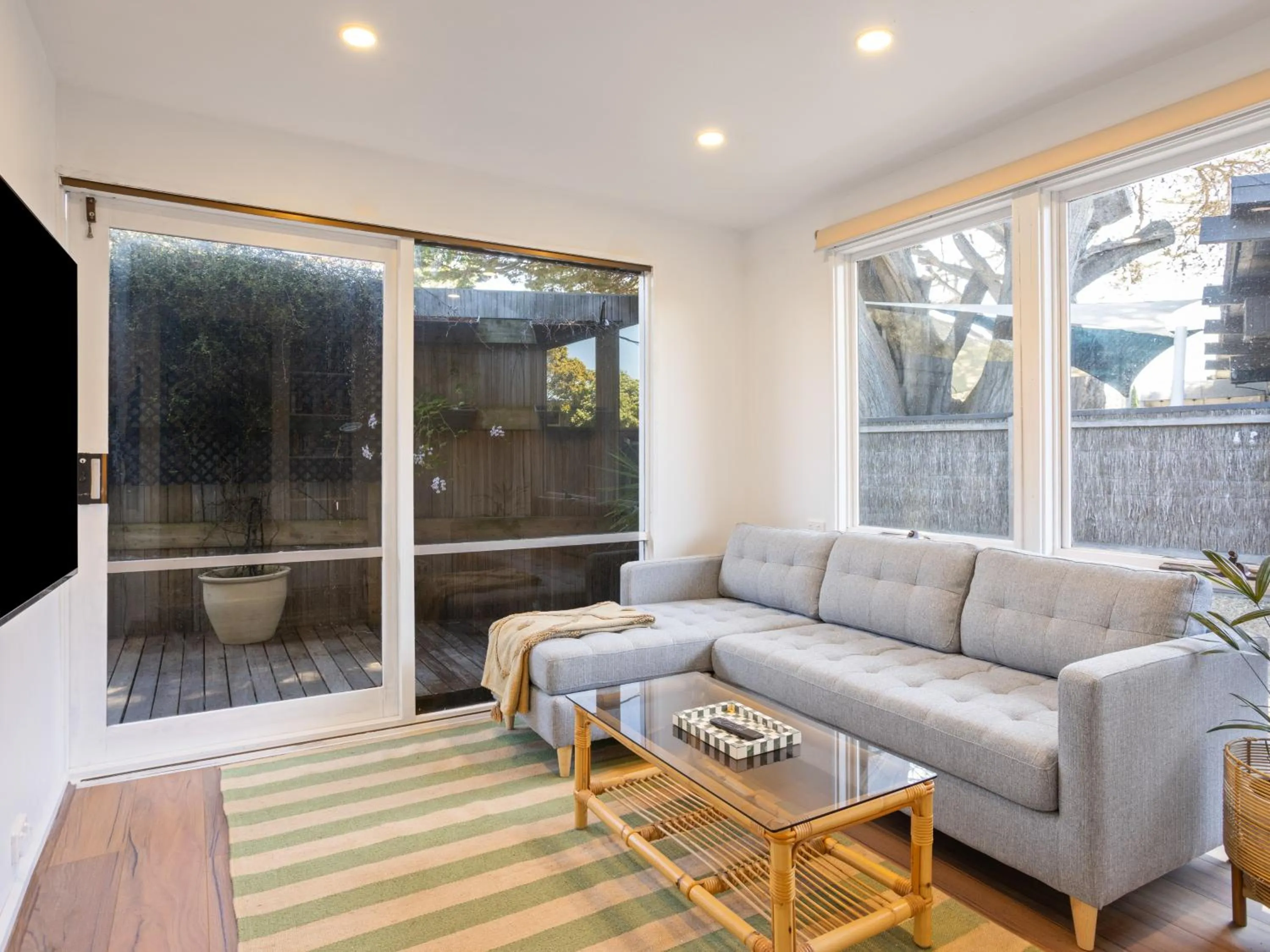 Peninsula Beach Motel