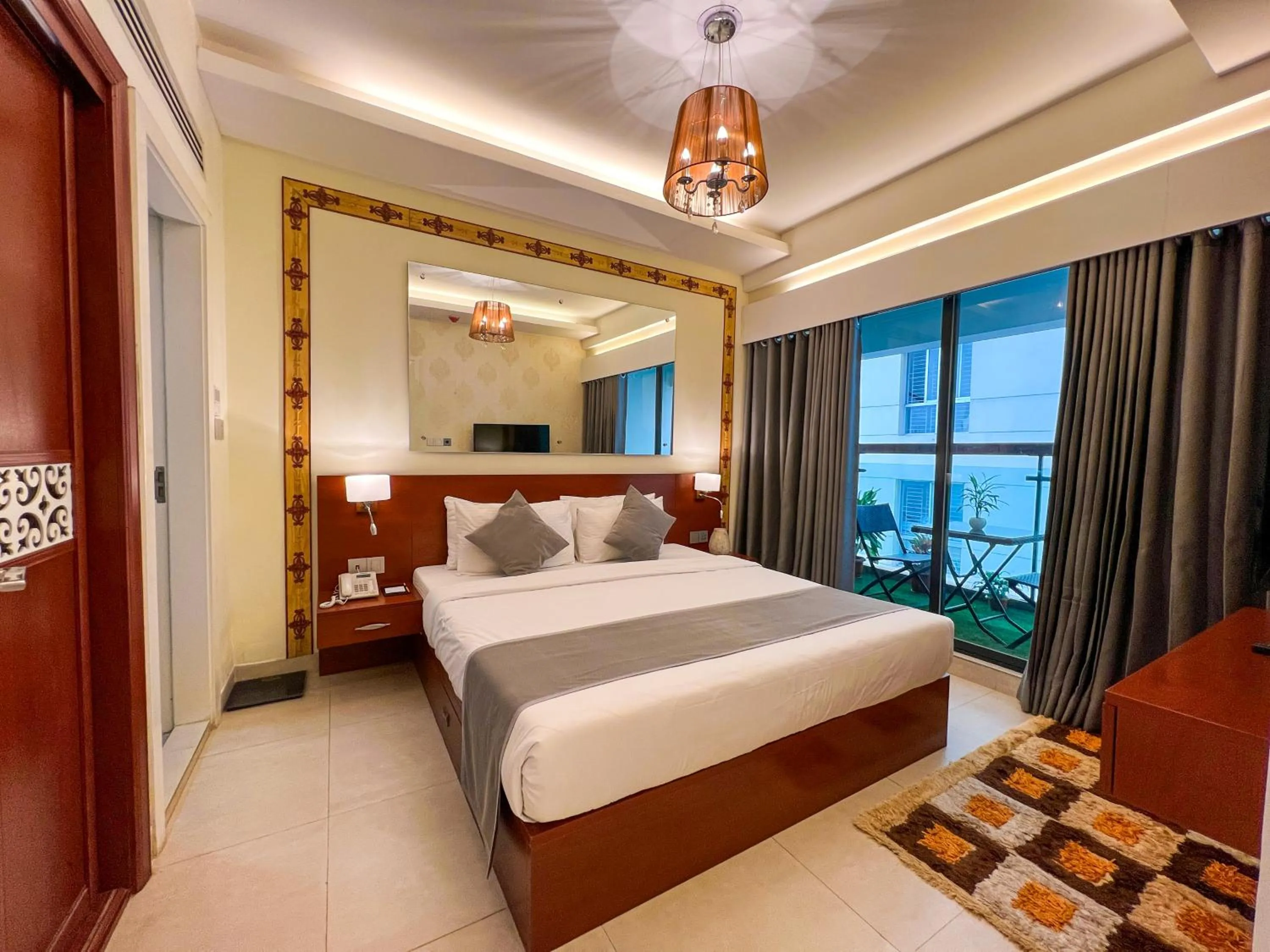 Bedroom, Bed in Coventina Lake Suites