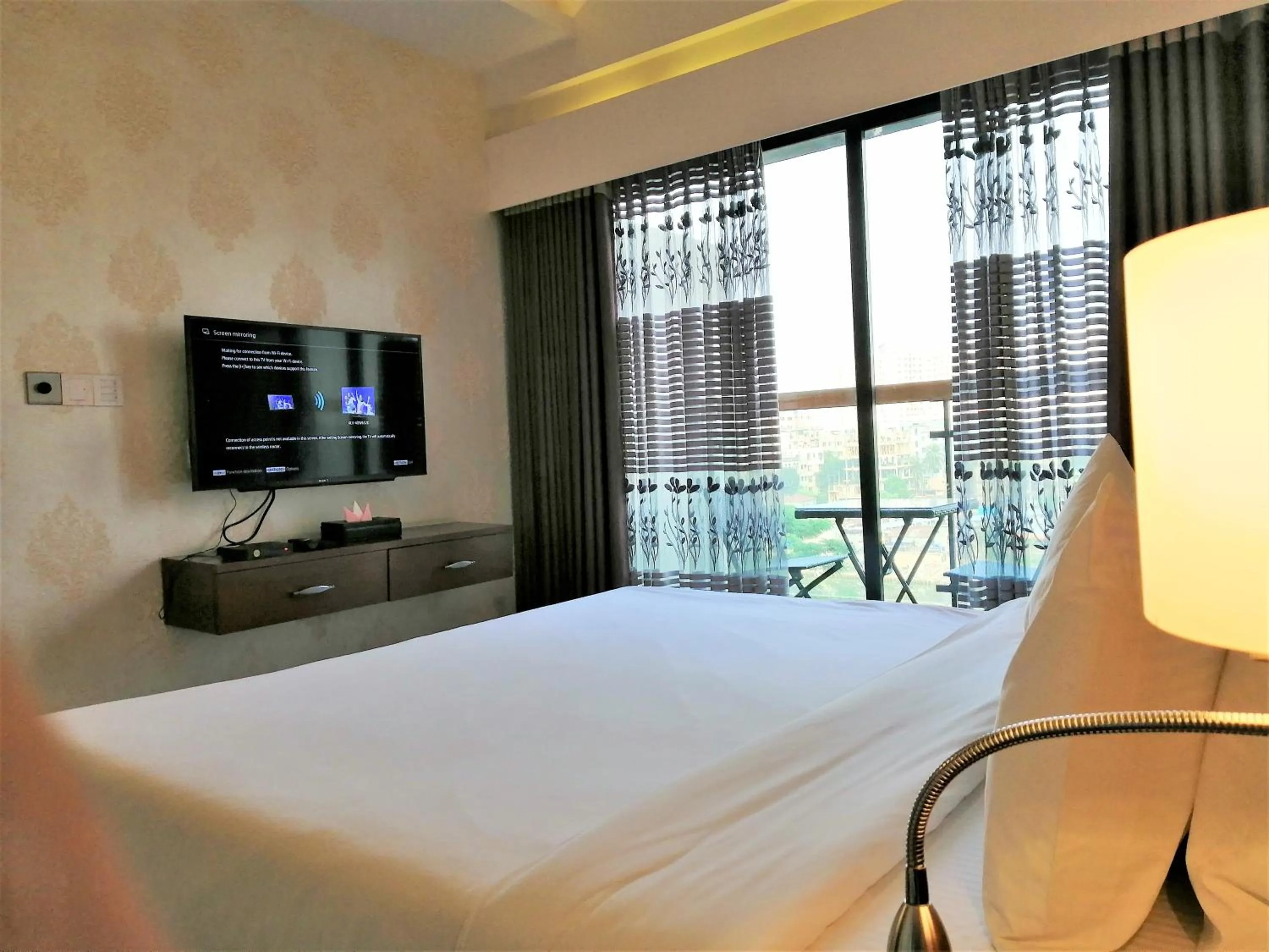 Bedroom, Bed in Coventina Lake Suites