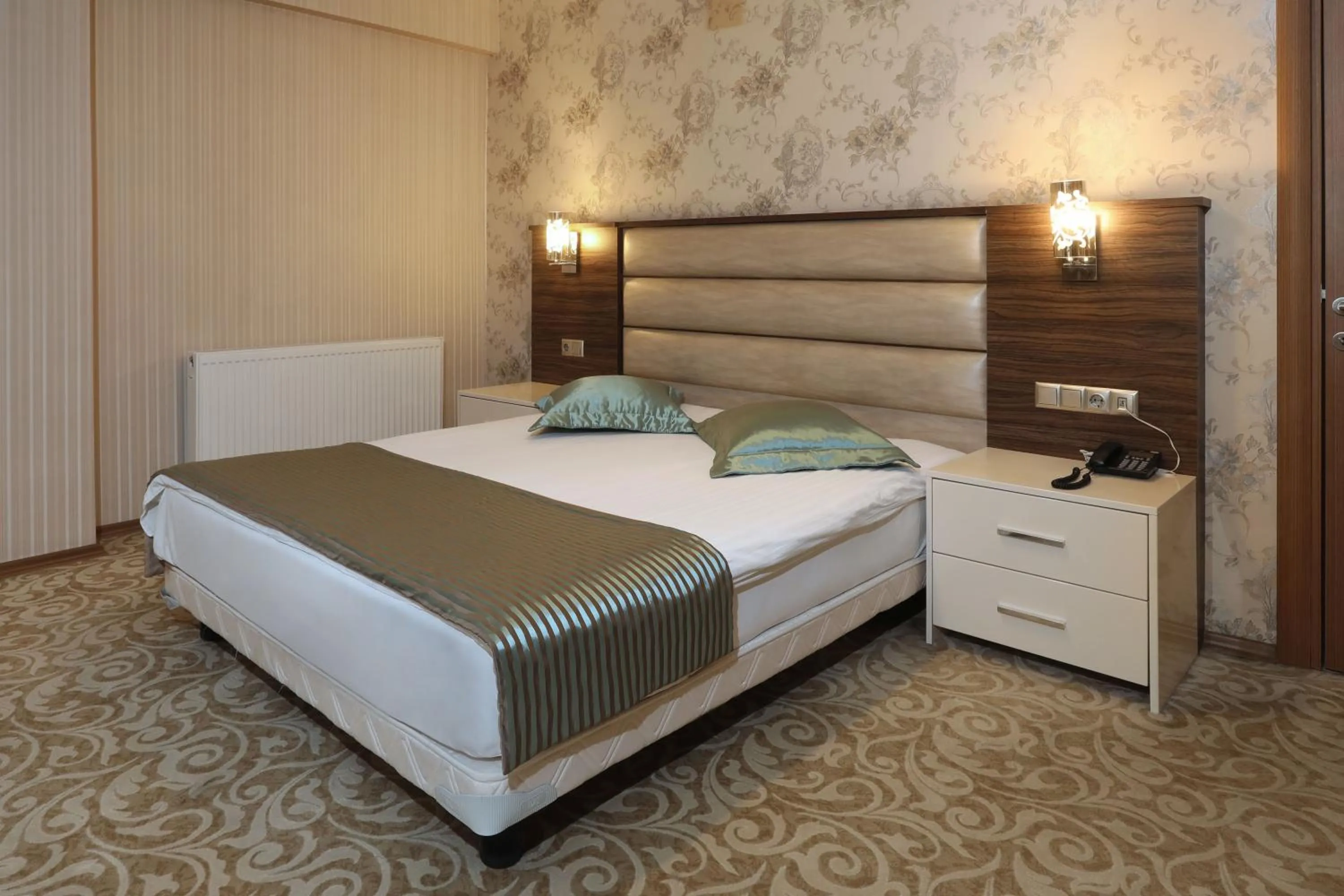 Bed in Balturk House Hotel