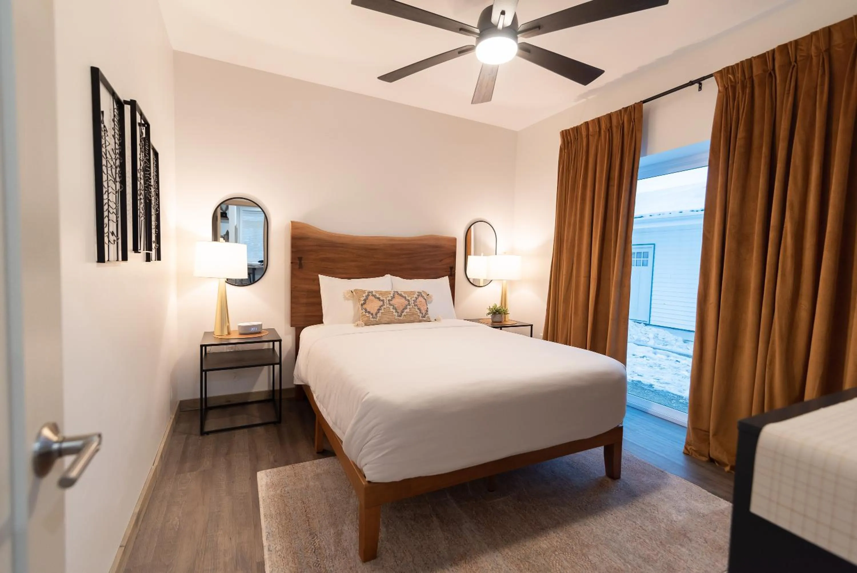 Bed in Colony Suites