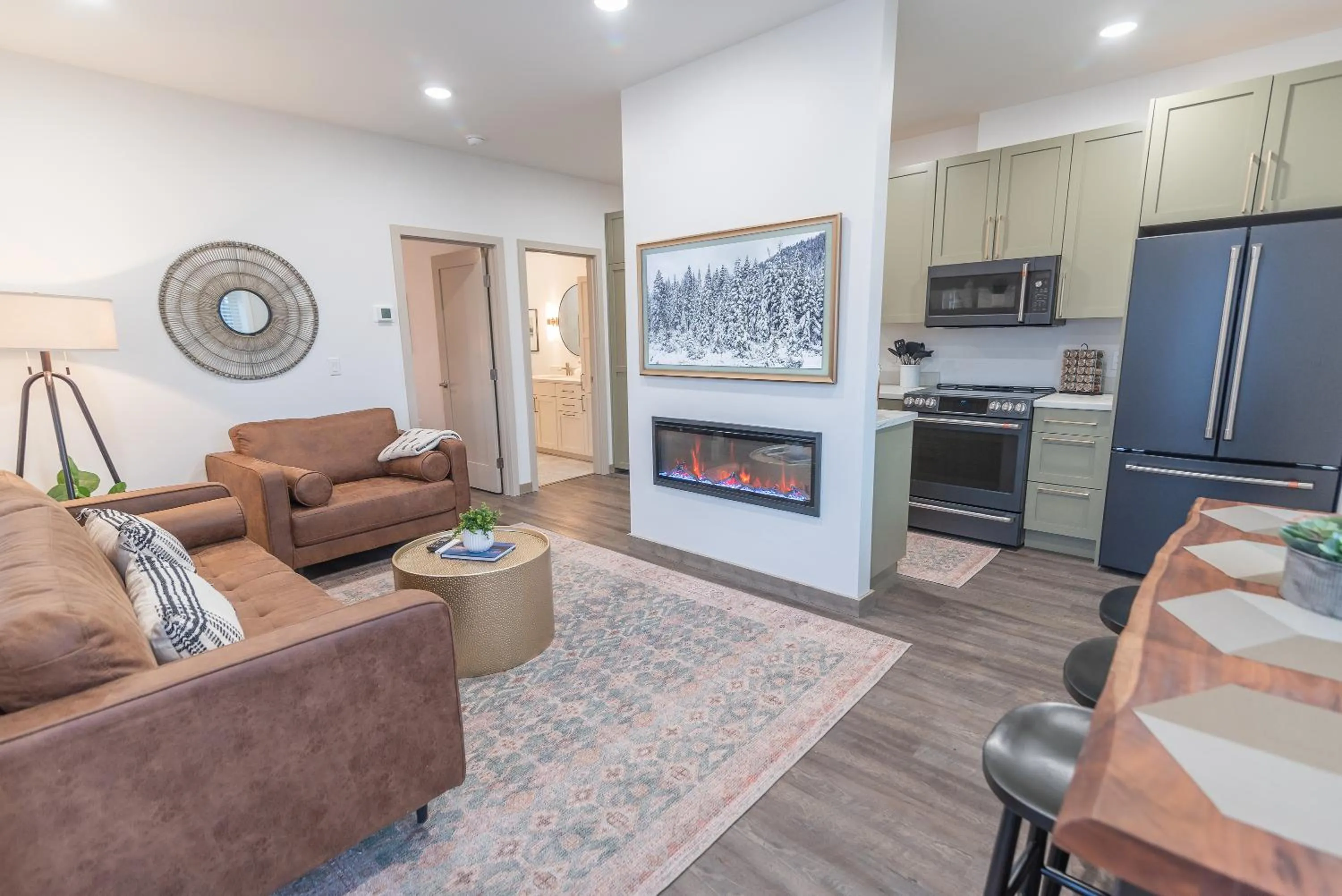 TV and multimedia in Colony Suites