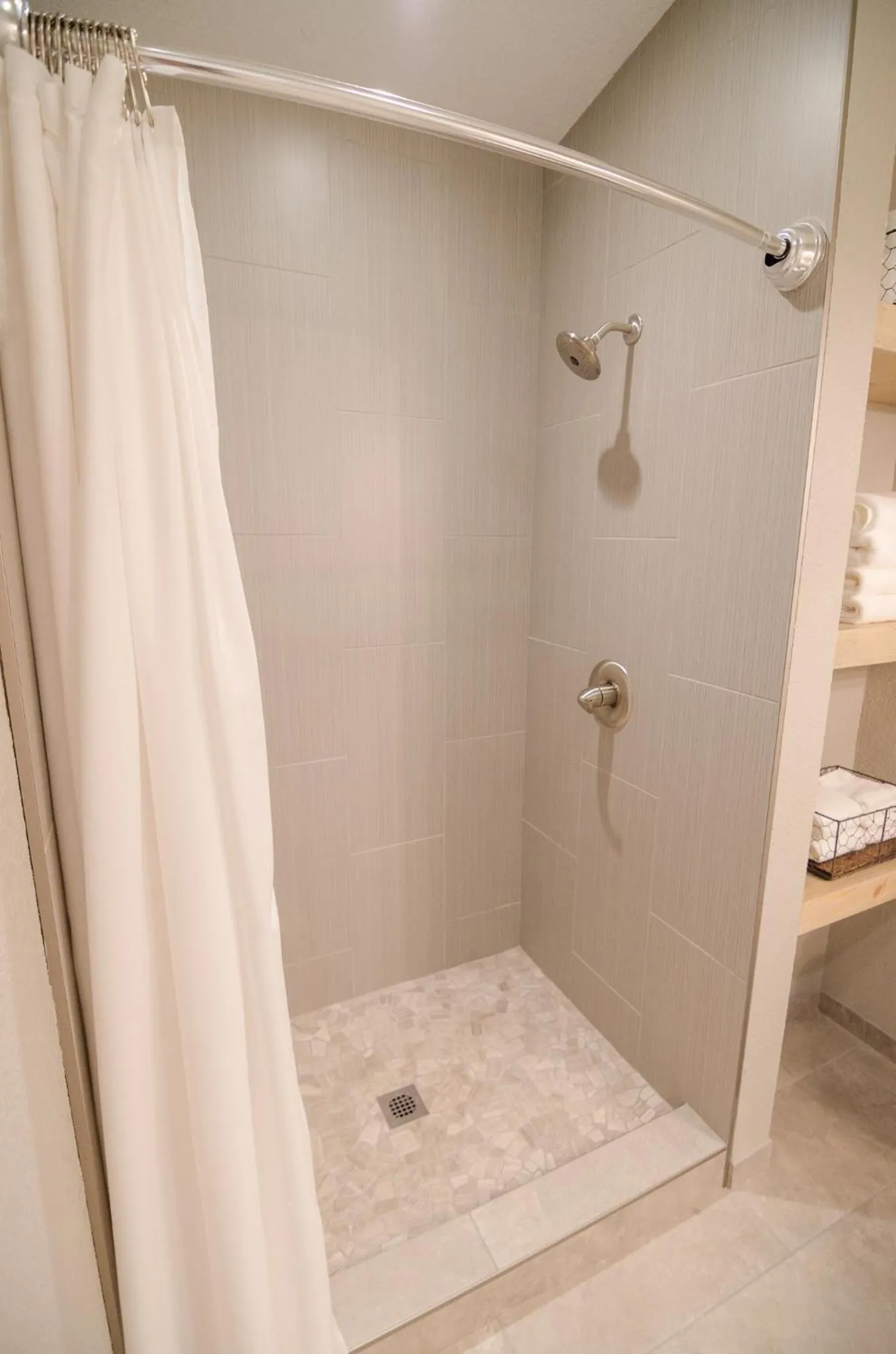 Shower in Colony Suites