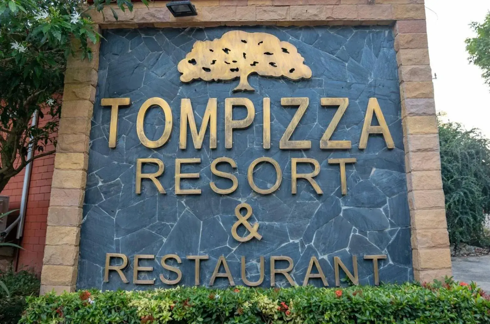 Tom Pizza Resort Tom Pizza Resort