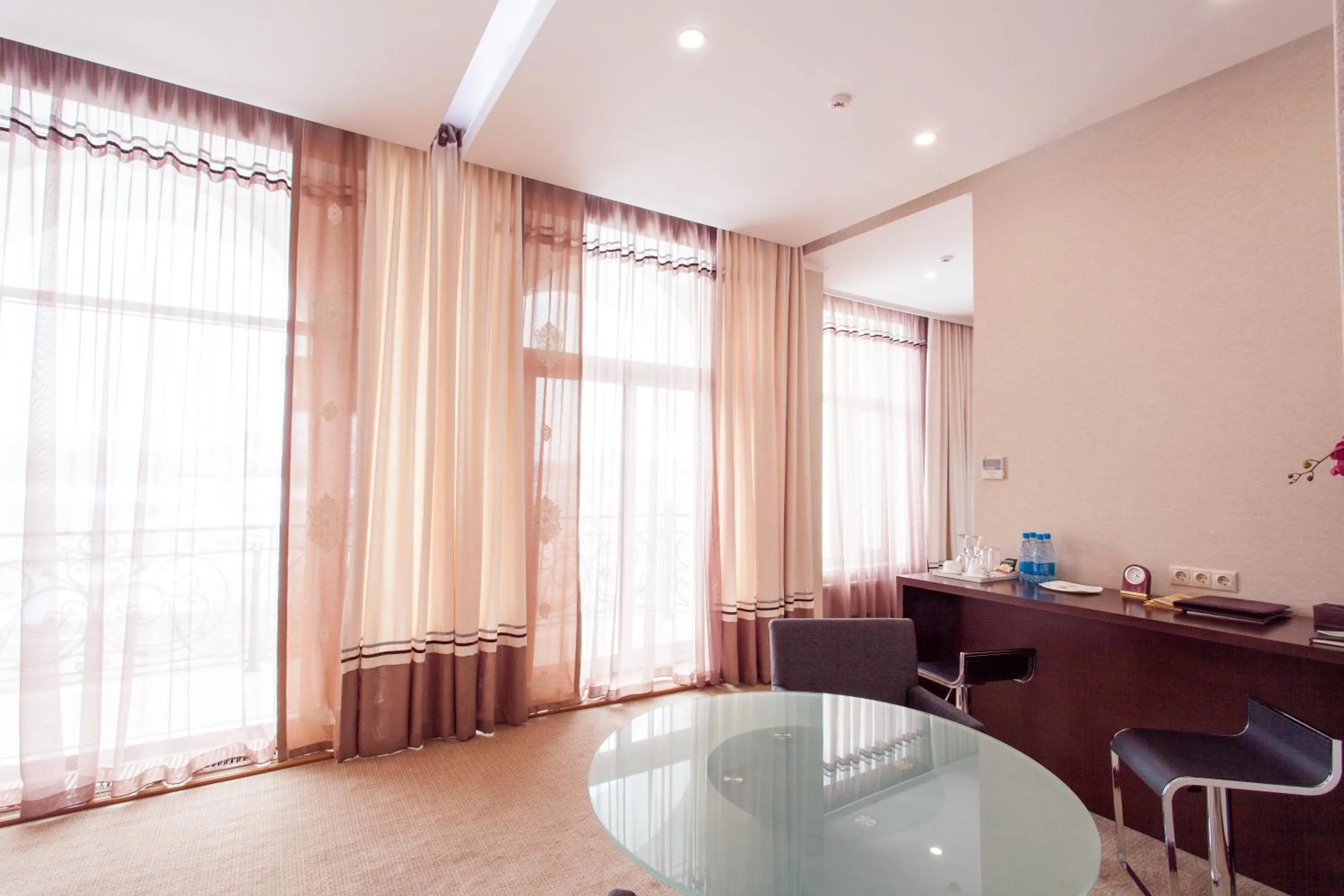 Living room in Park Hotel Bishkek