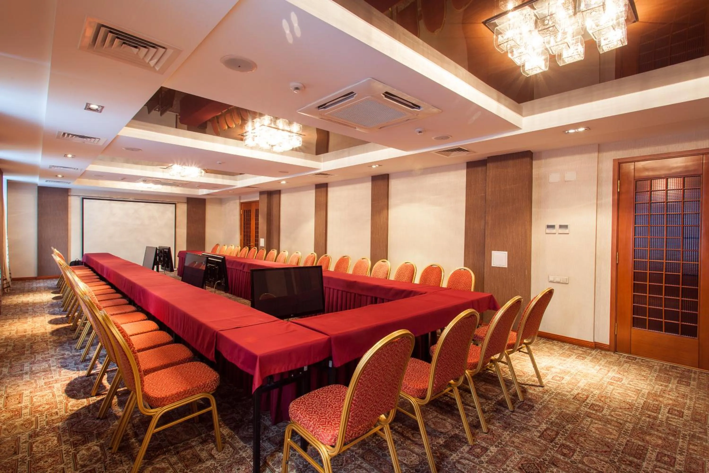 Meeting/conference room in Park Hotel Bishkek
