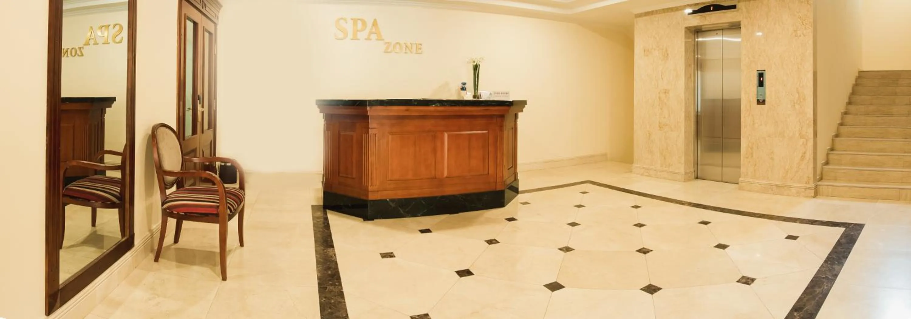 Lobby or reception in Park Hotel Bishkek