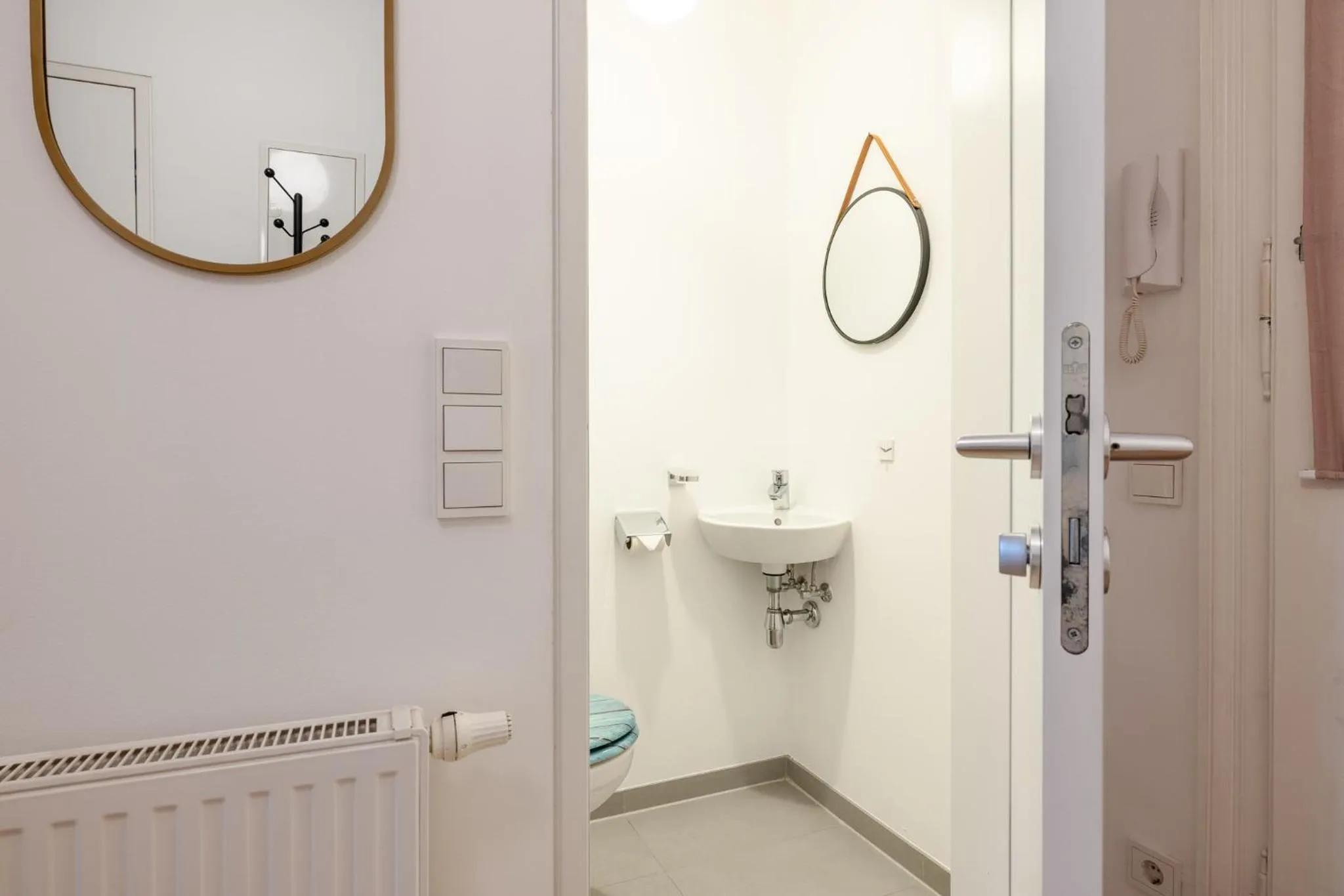 Toilet in My Home in Vienna - Smart Apartments - Landstraße