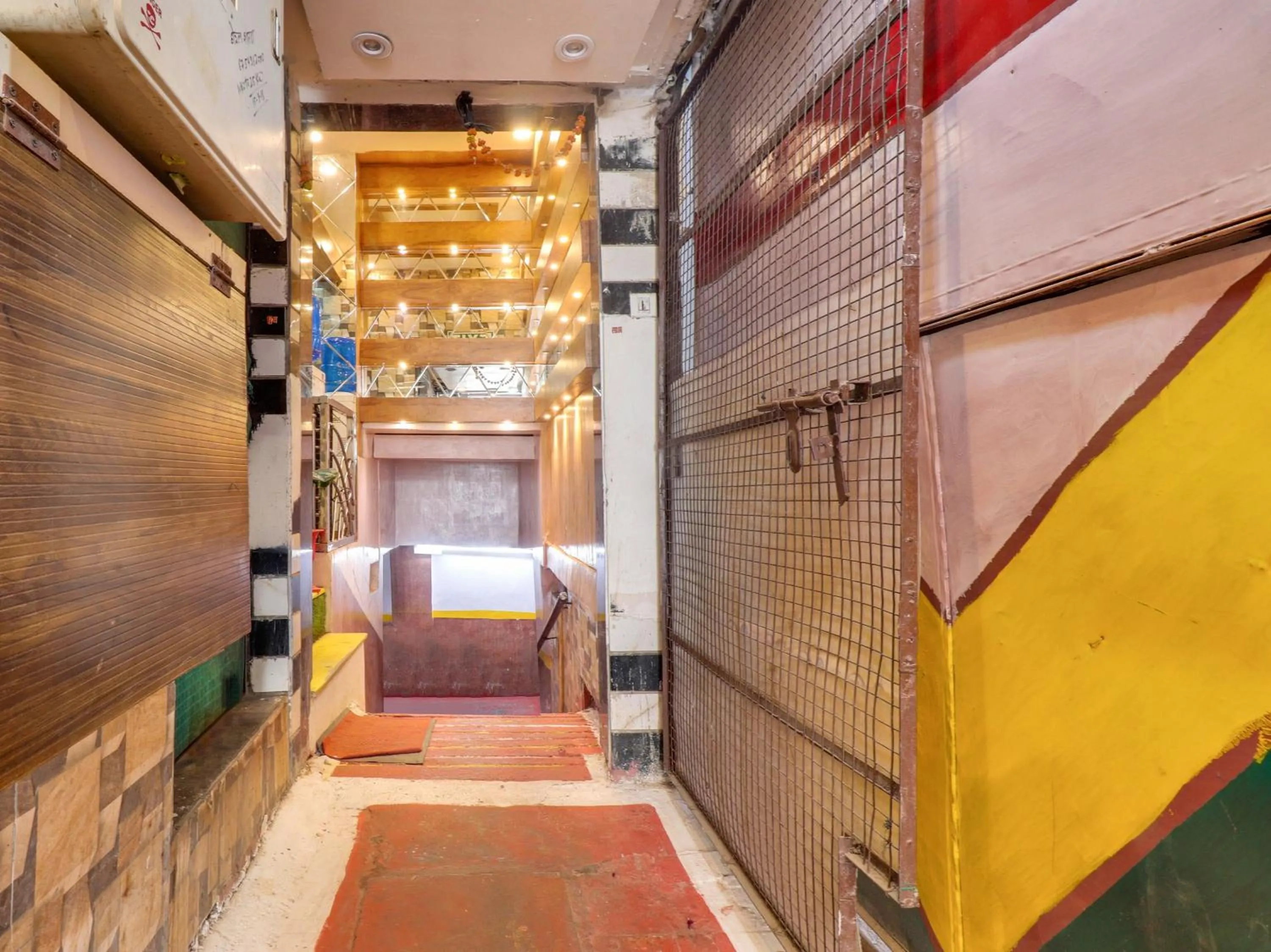 Facade/entrance in Hotel O Sharda