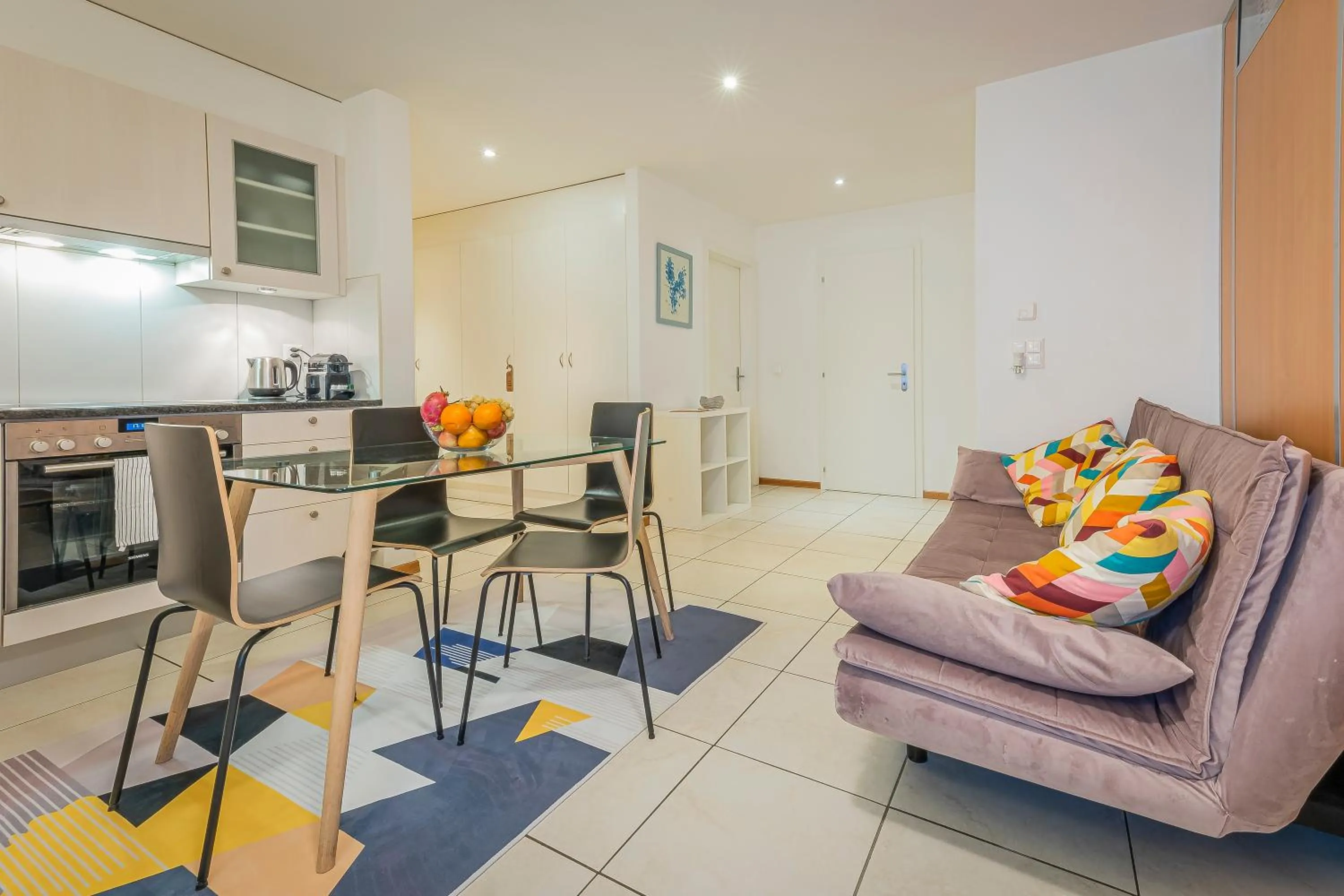 Seating area in Los Lorentes Residences Bulle