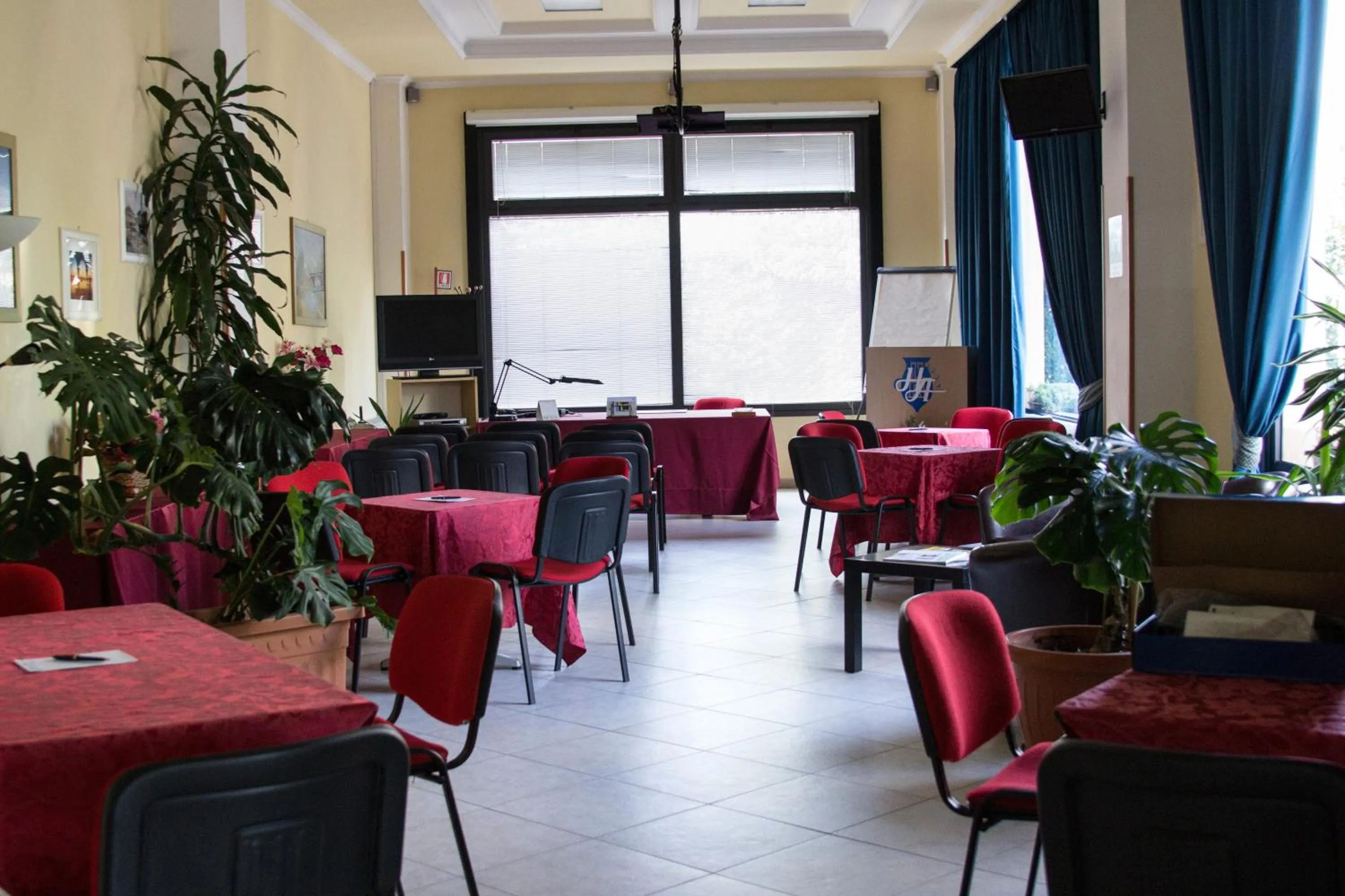 Business facilities in Hotel degli Amici