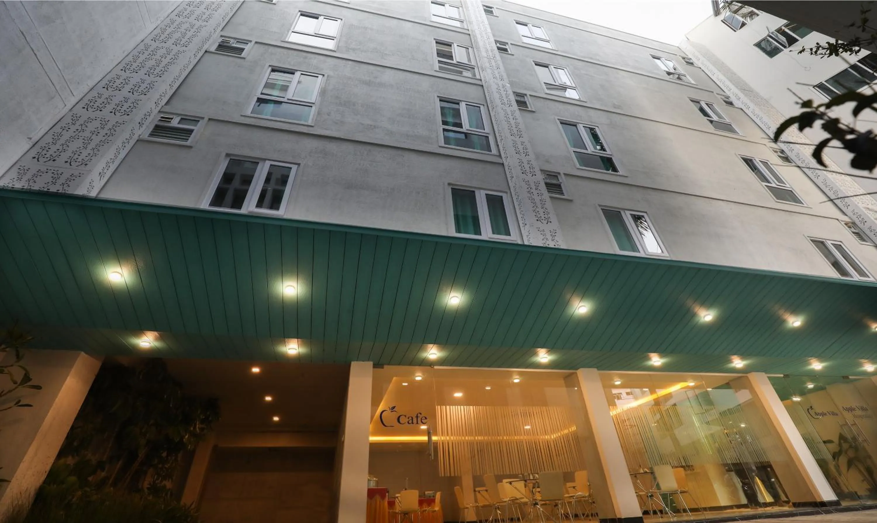 Property building in Treebo Apple Villa