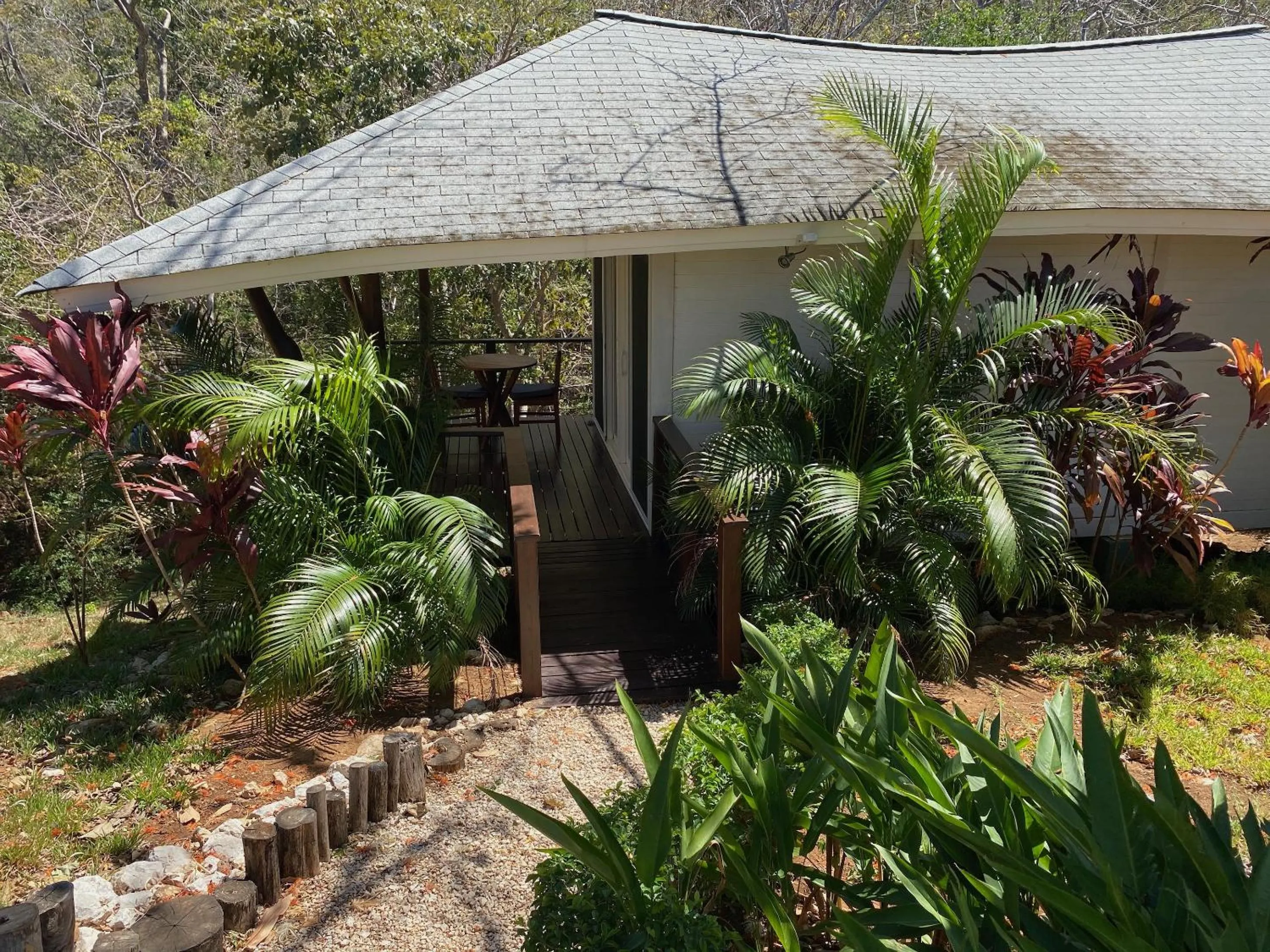 Facade/entrance in Mikado Natural Lodge