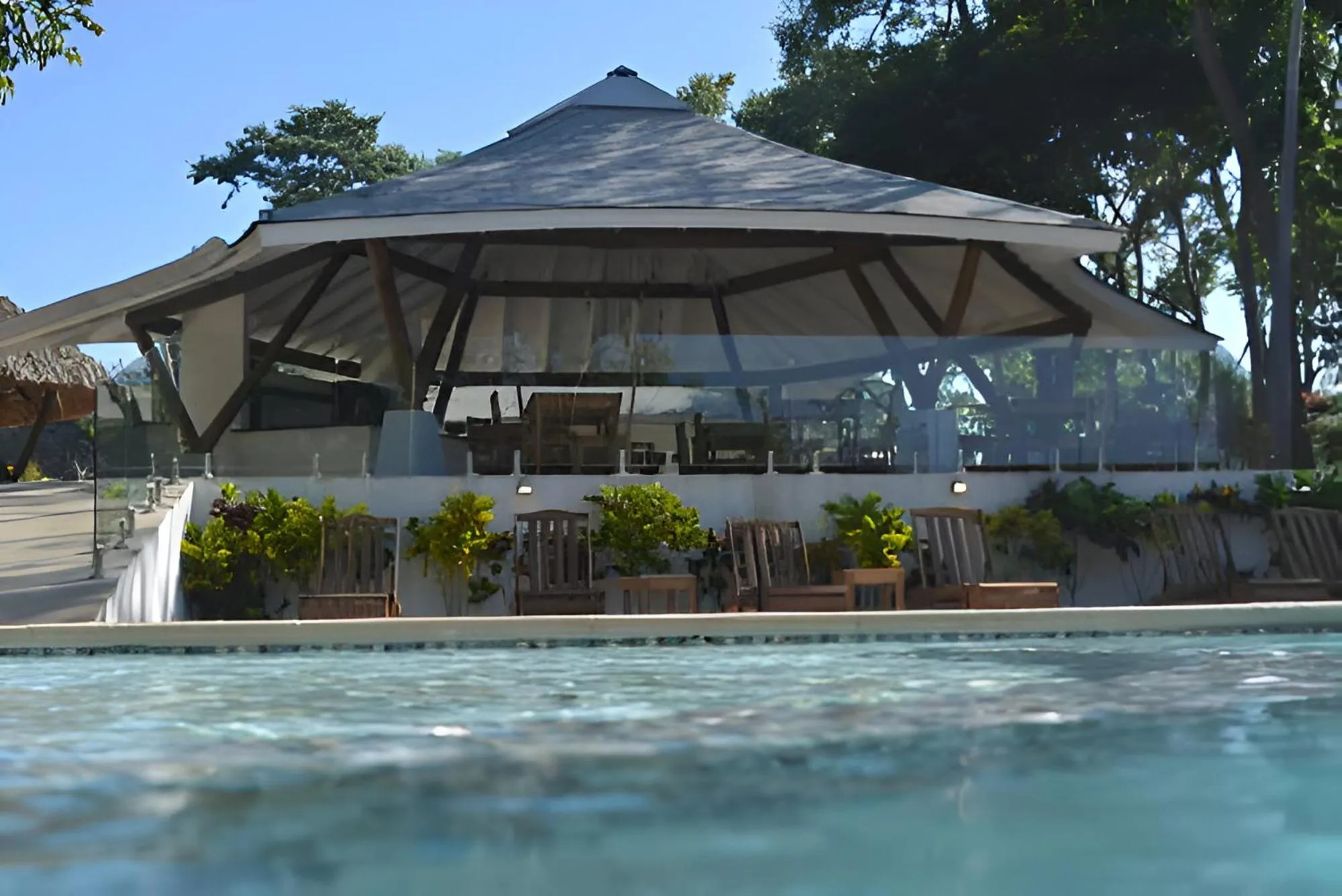 Pool view in Mikado Natural Lodge