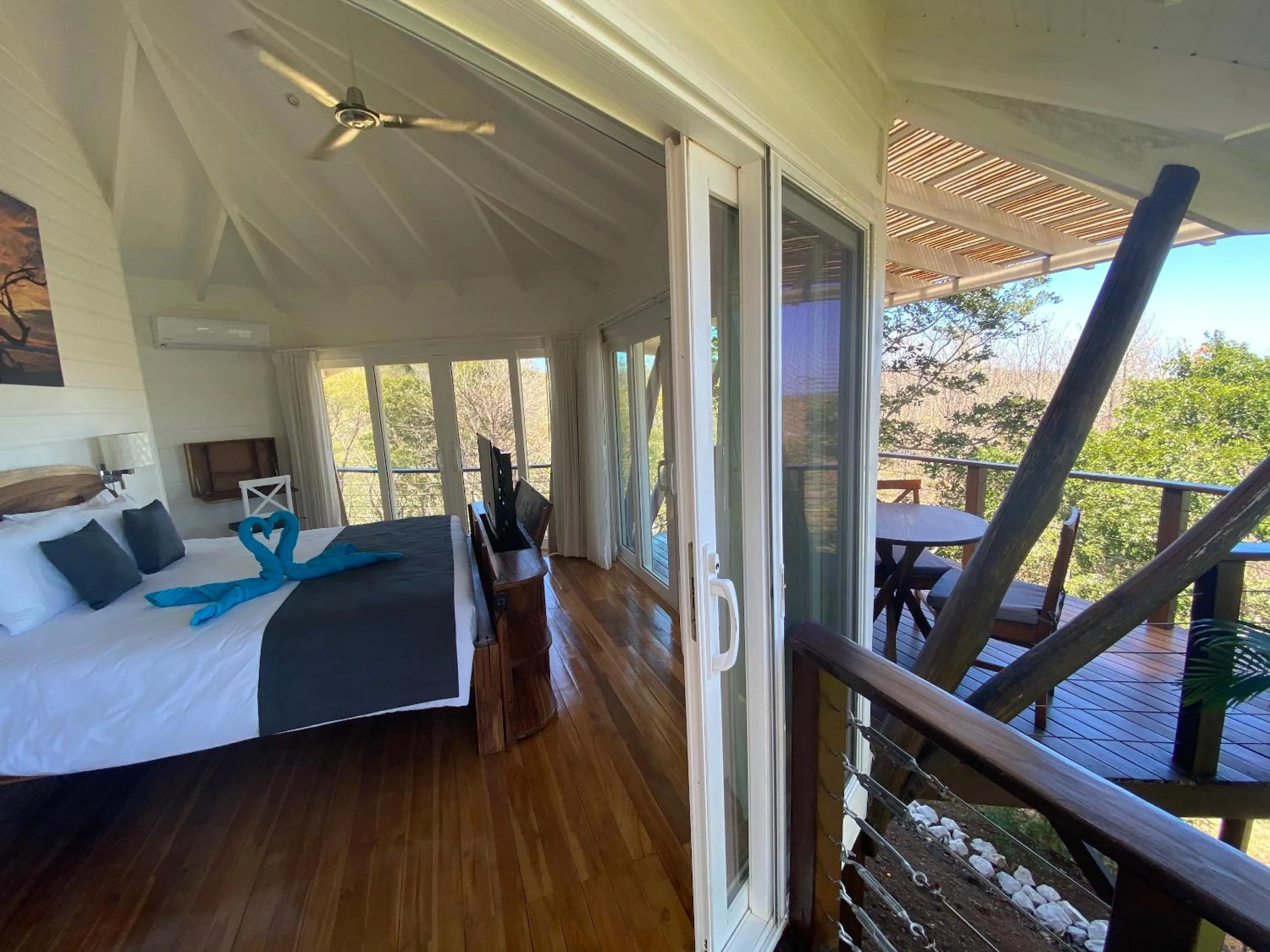 Bed in Mikado Natural Lodge