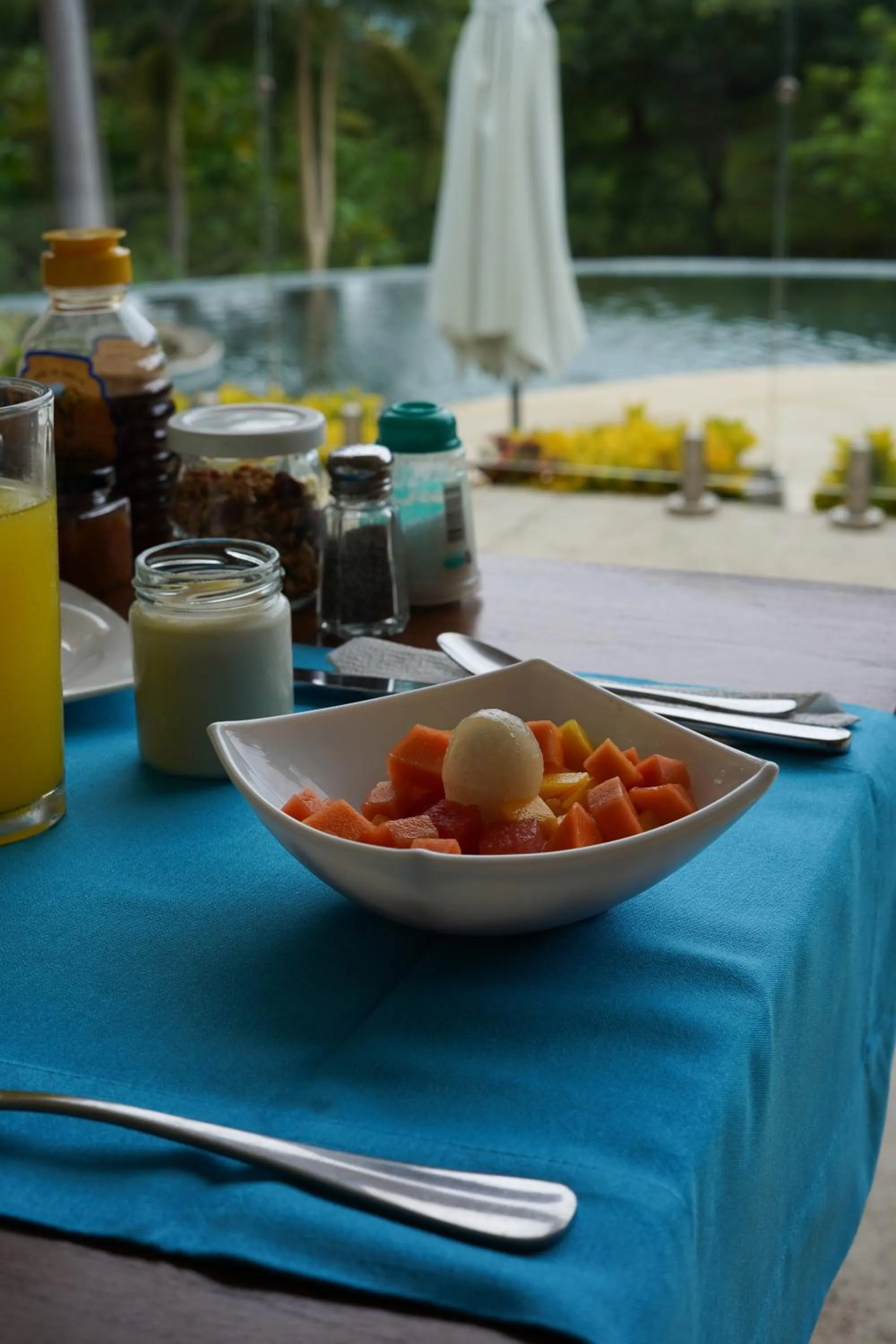 Breakfast in Mikado Natural Lodge