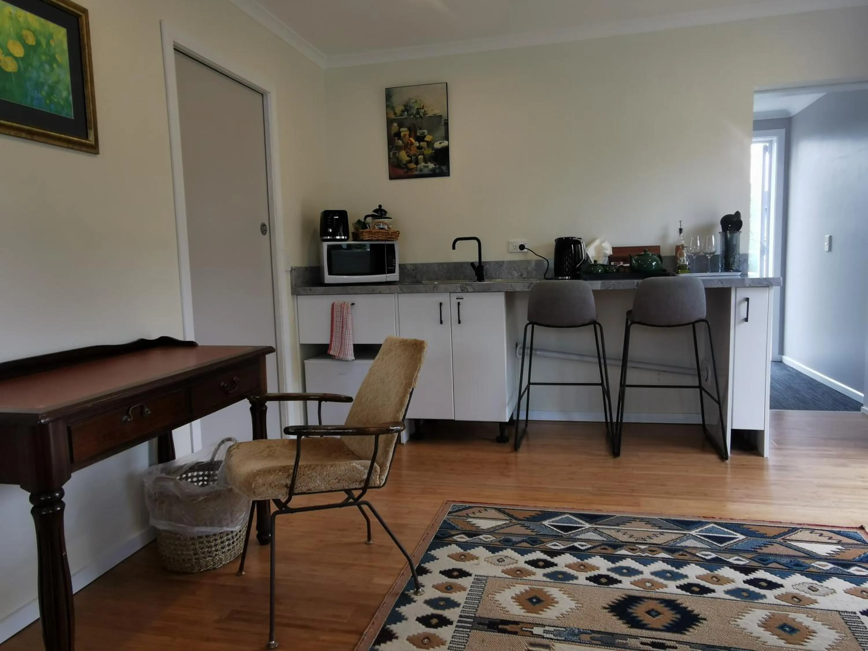 Kitchen or kitchenette in Geyser Lookout BnB