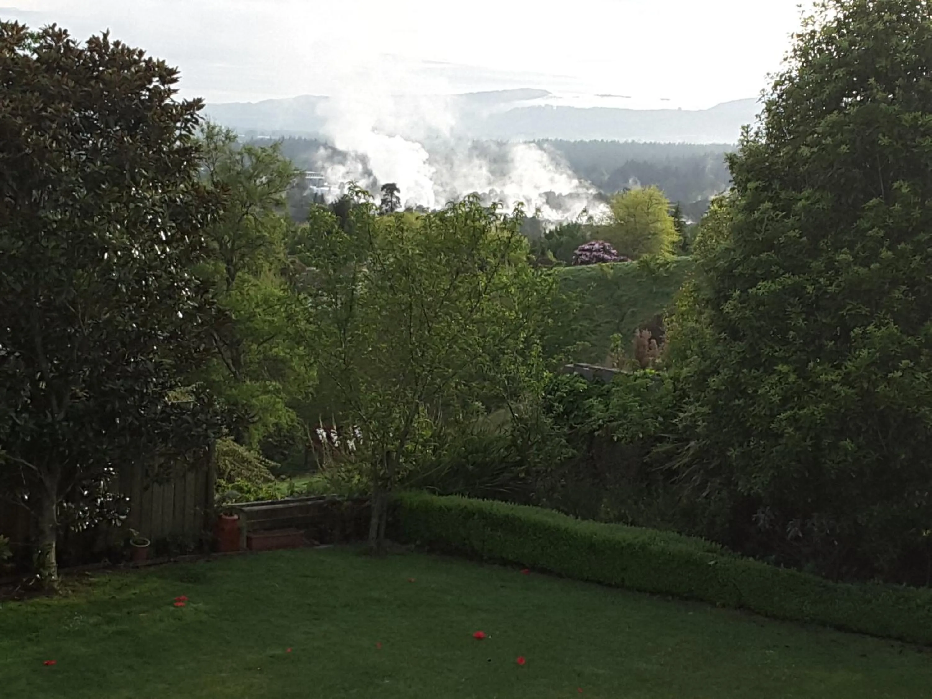 Mountain view in Geyser Lookout BnB