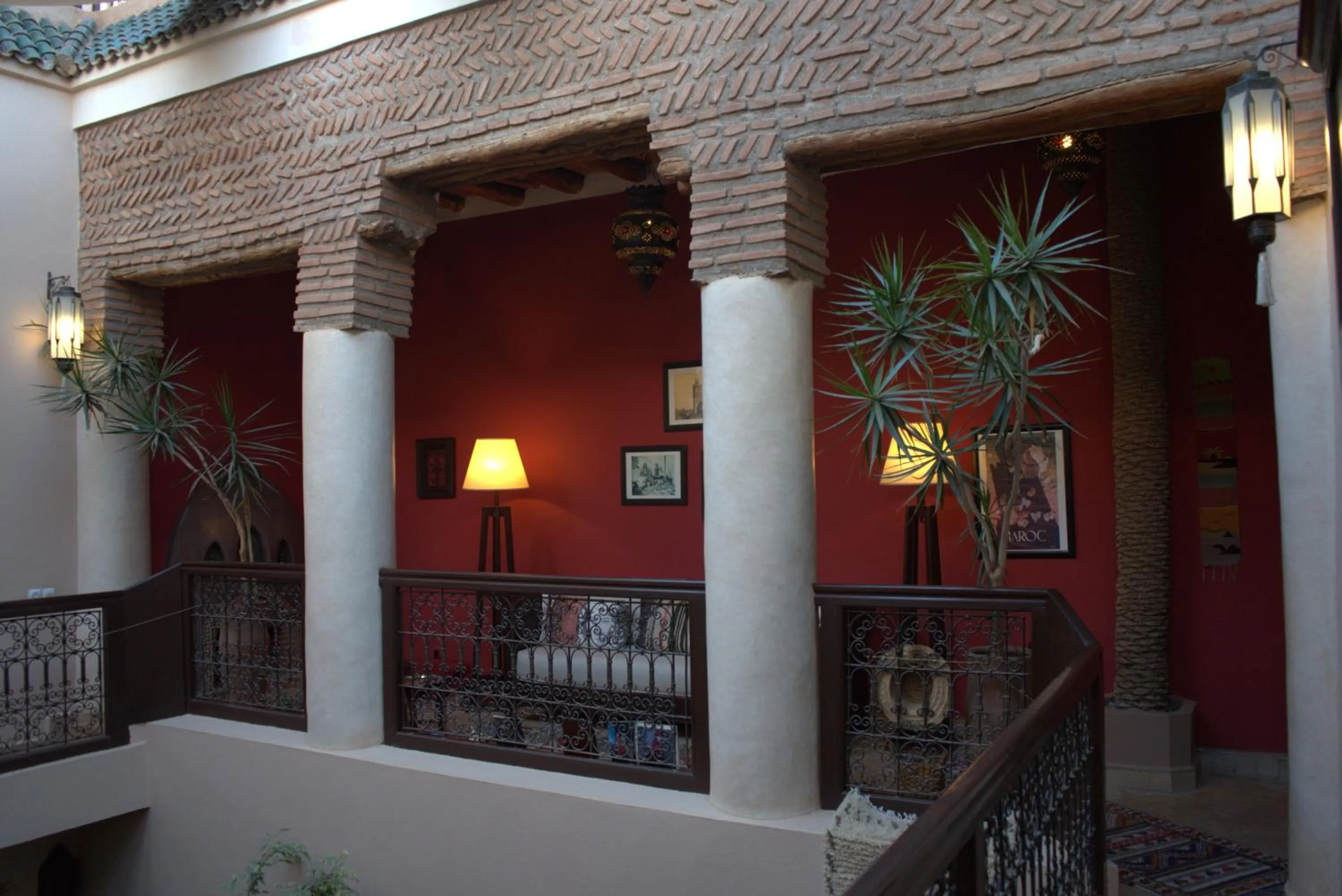 Property building in Riad Boussa