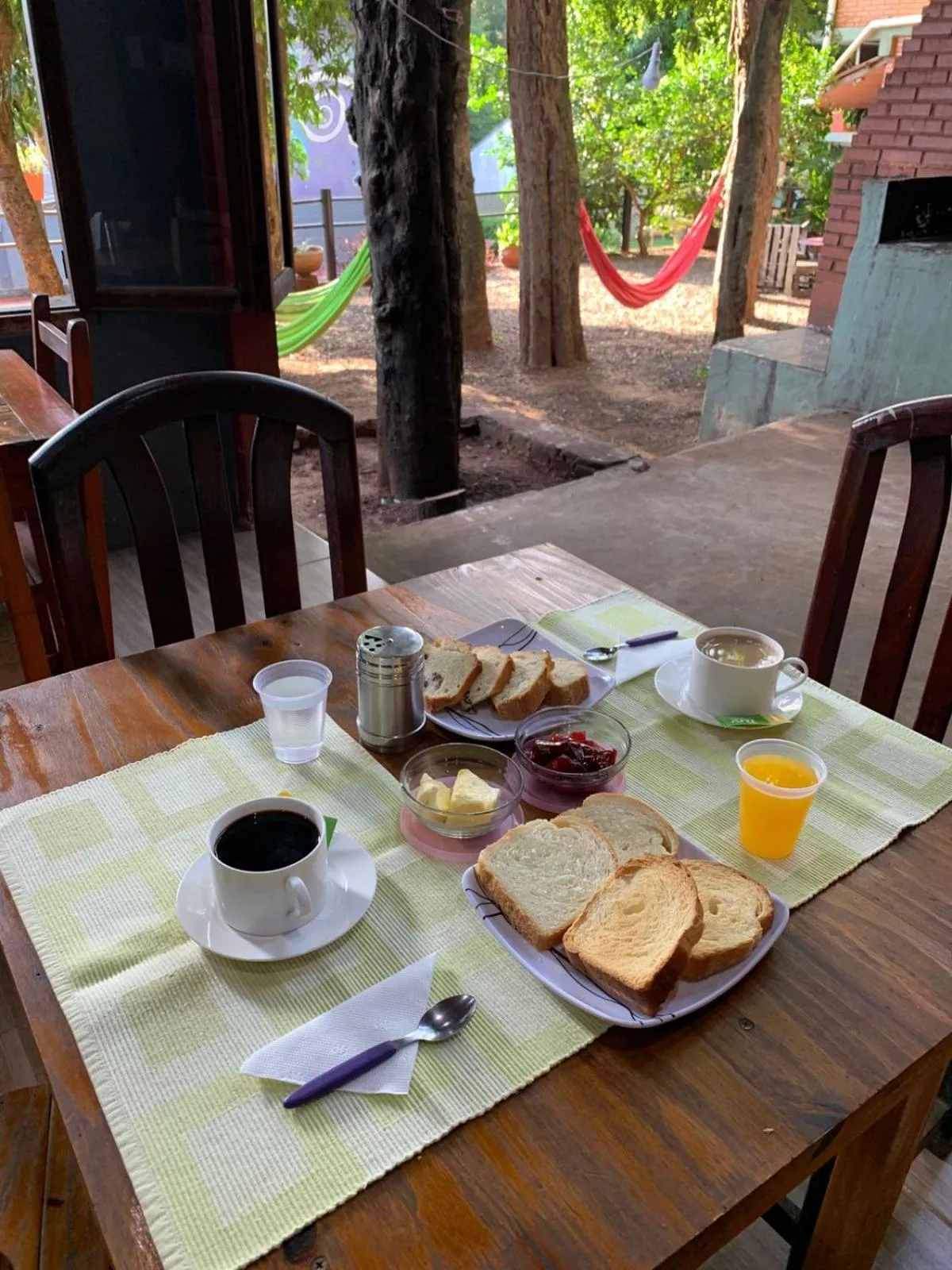 Buffet breakfast in Hostel Park Iguazu