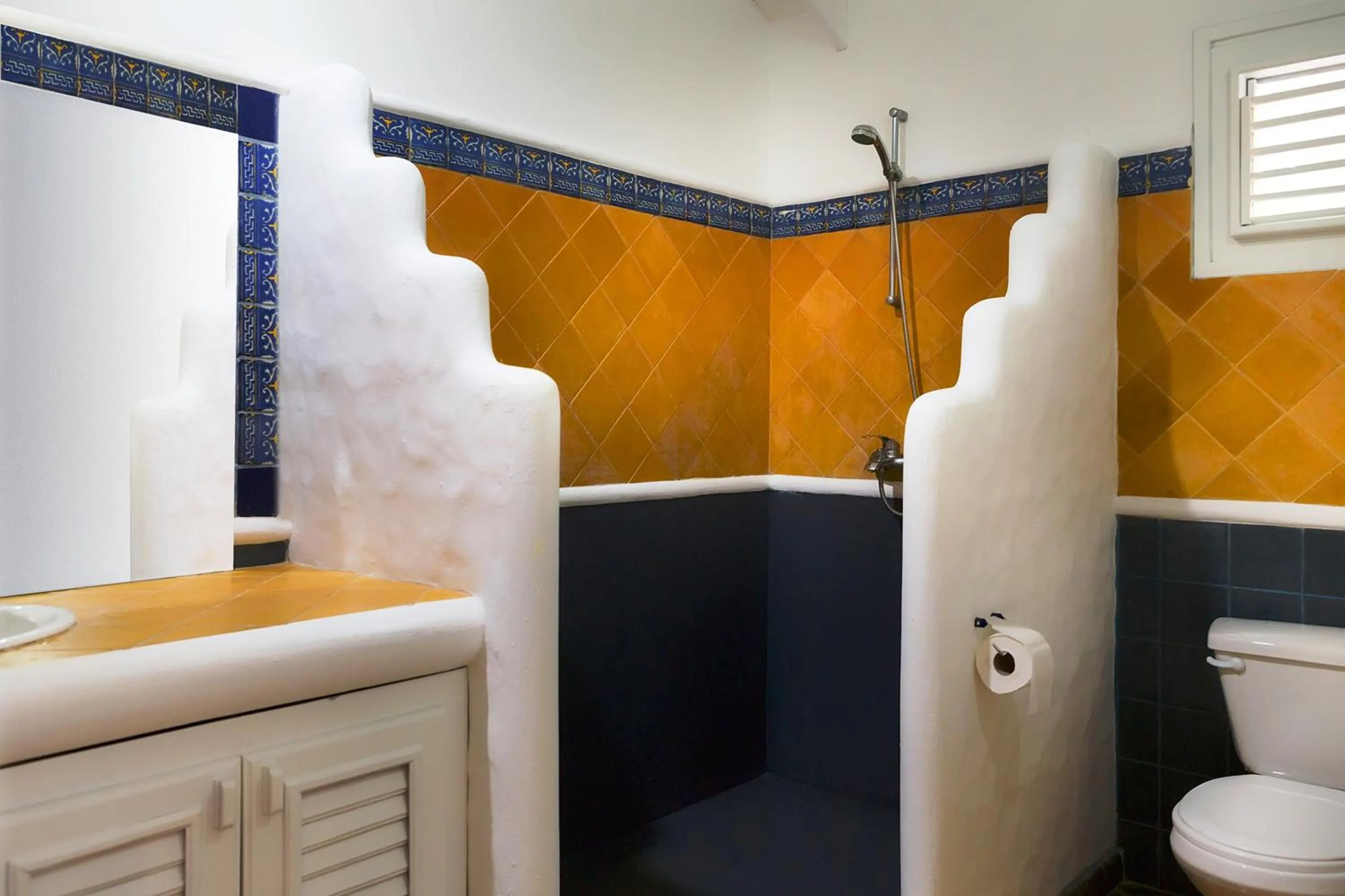 Shower in Condo Hotel Playa Las Ballenas