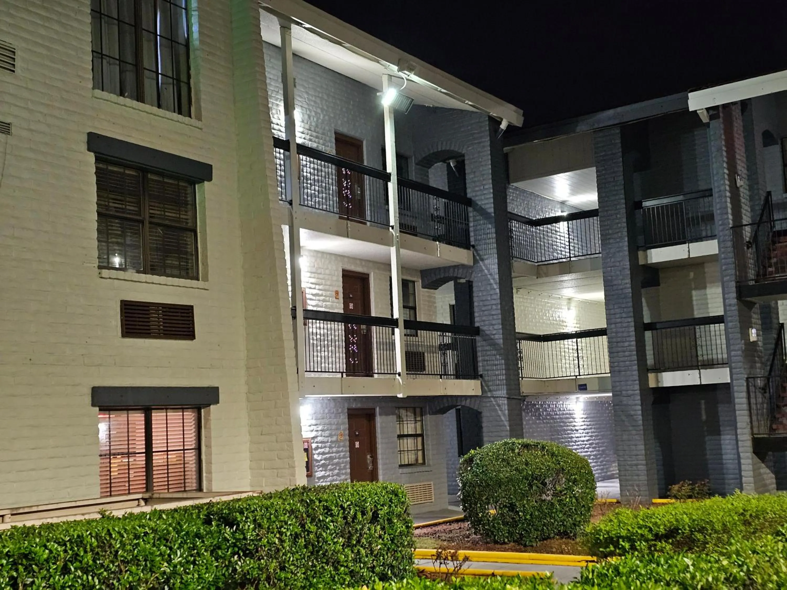 Knights Inn - Lithonia