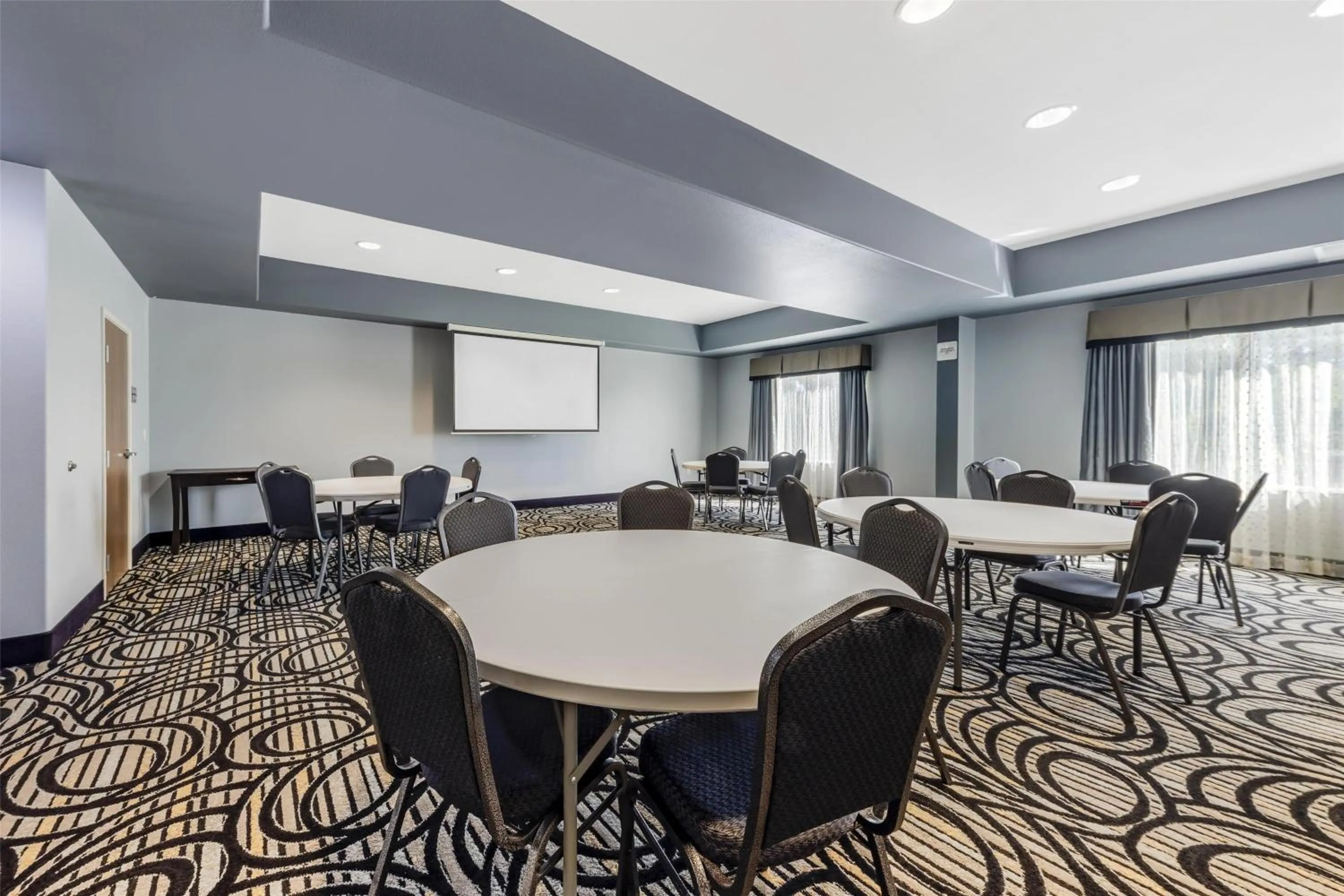 Meeting/conference room in Best Western Plus Sand Bass Inn and Suites