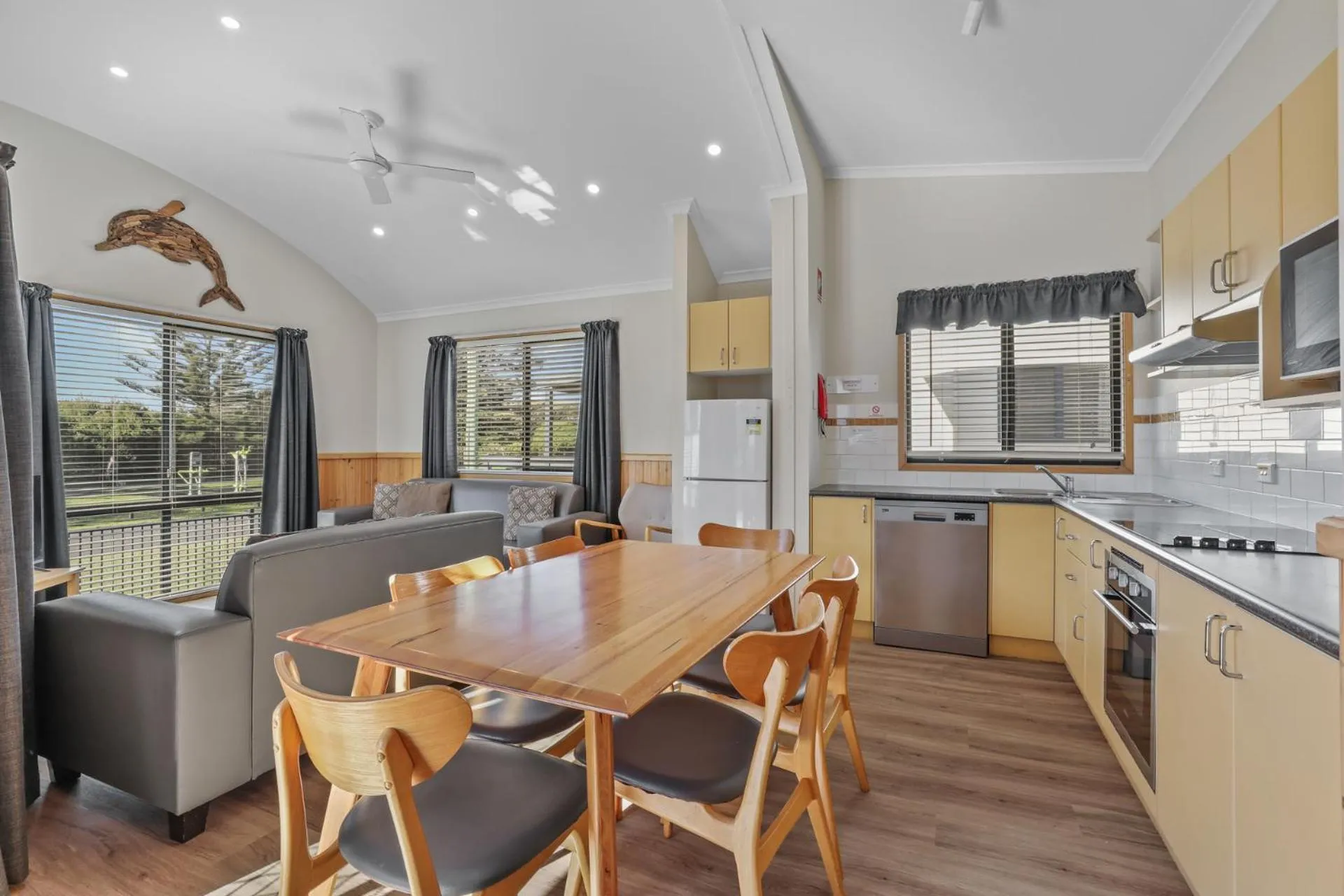 Property building in Werri Beach Holiday Park