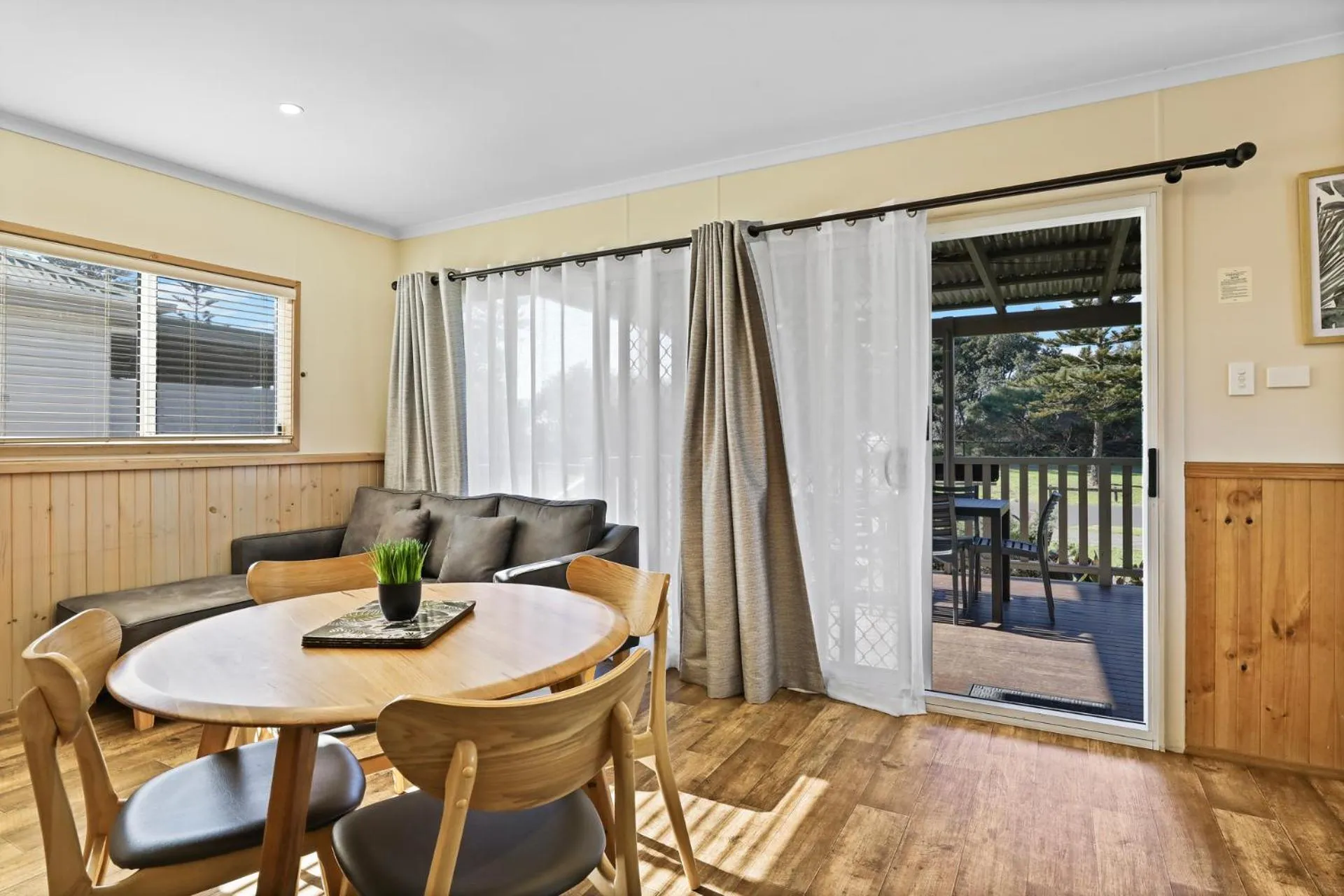 Property building in Werri Beach Holiday Park