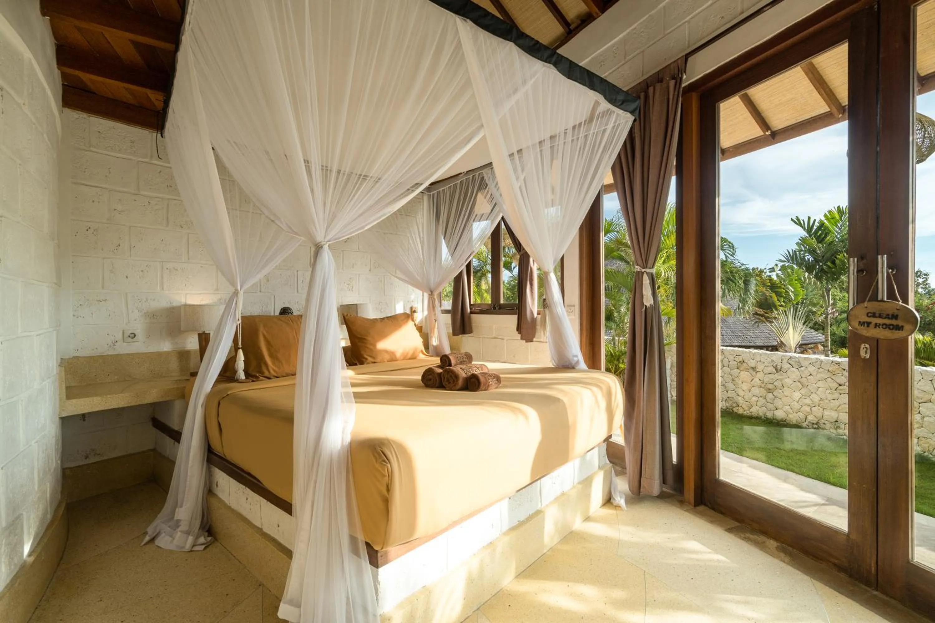 Bed in Biu Biu Resort Bali