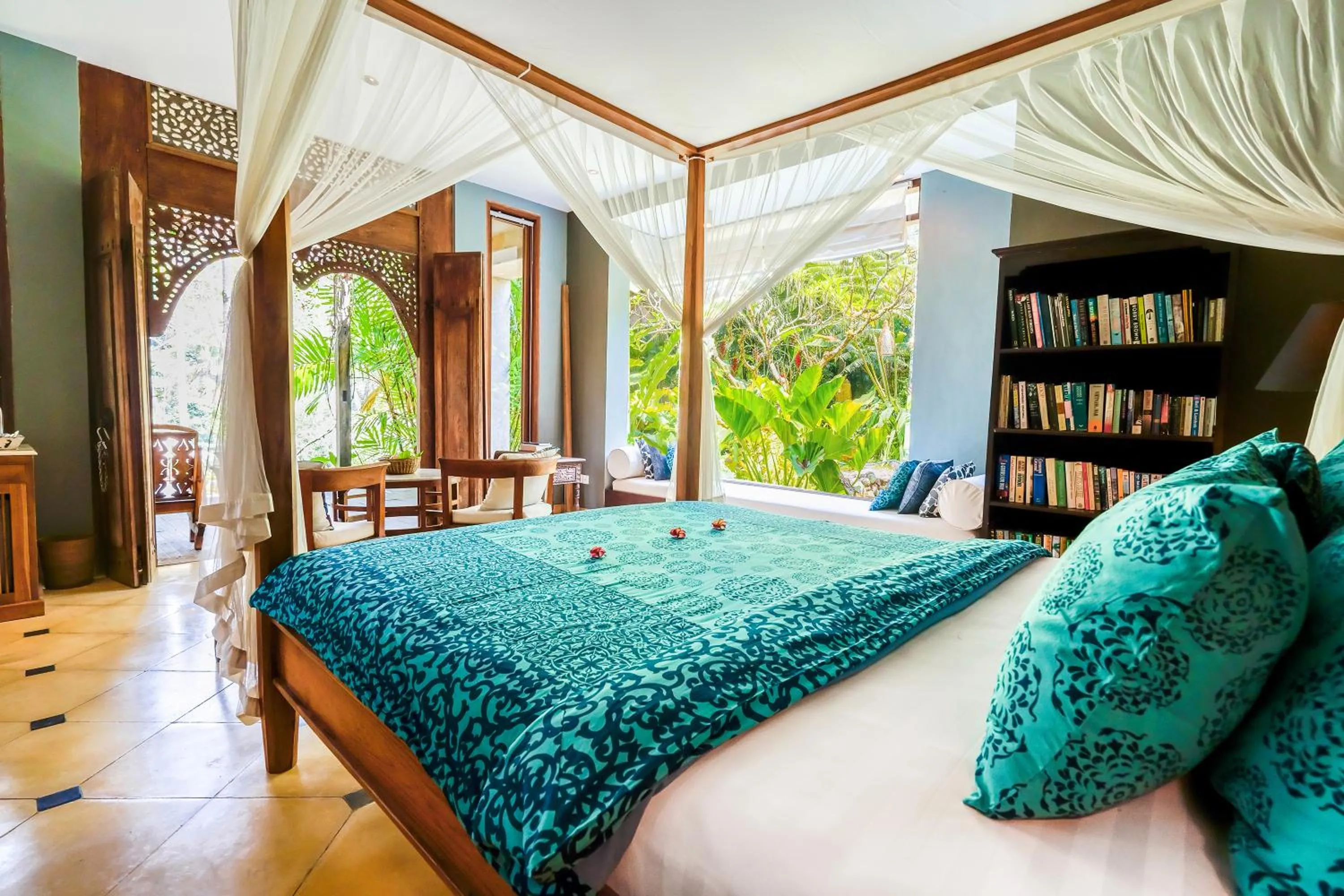 Bed in Villa Beji Indah