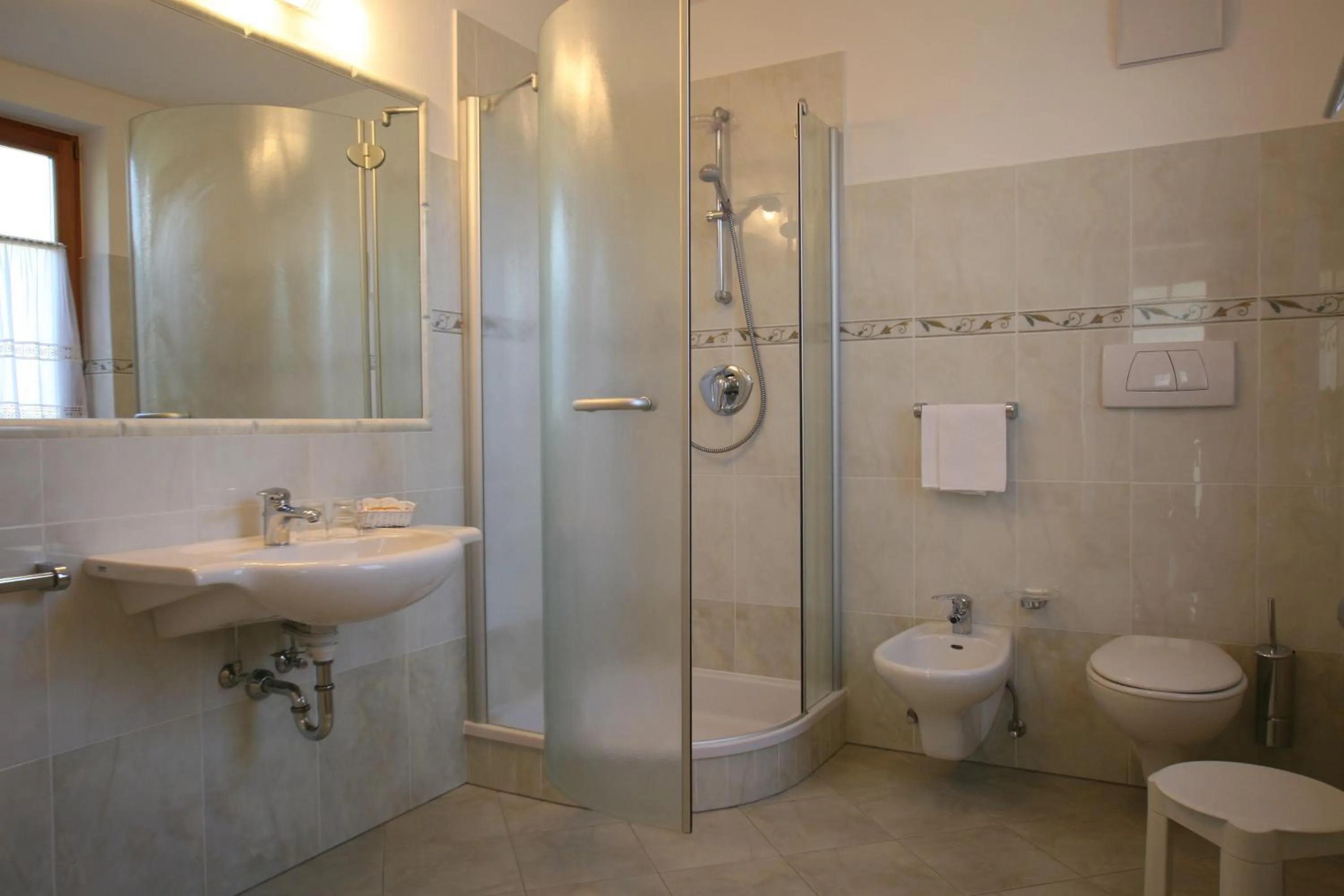 Bathroom in Hotel Garni Elisir