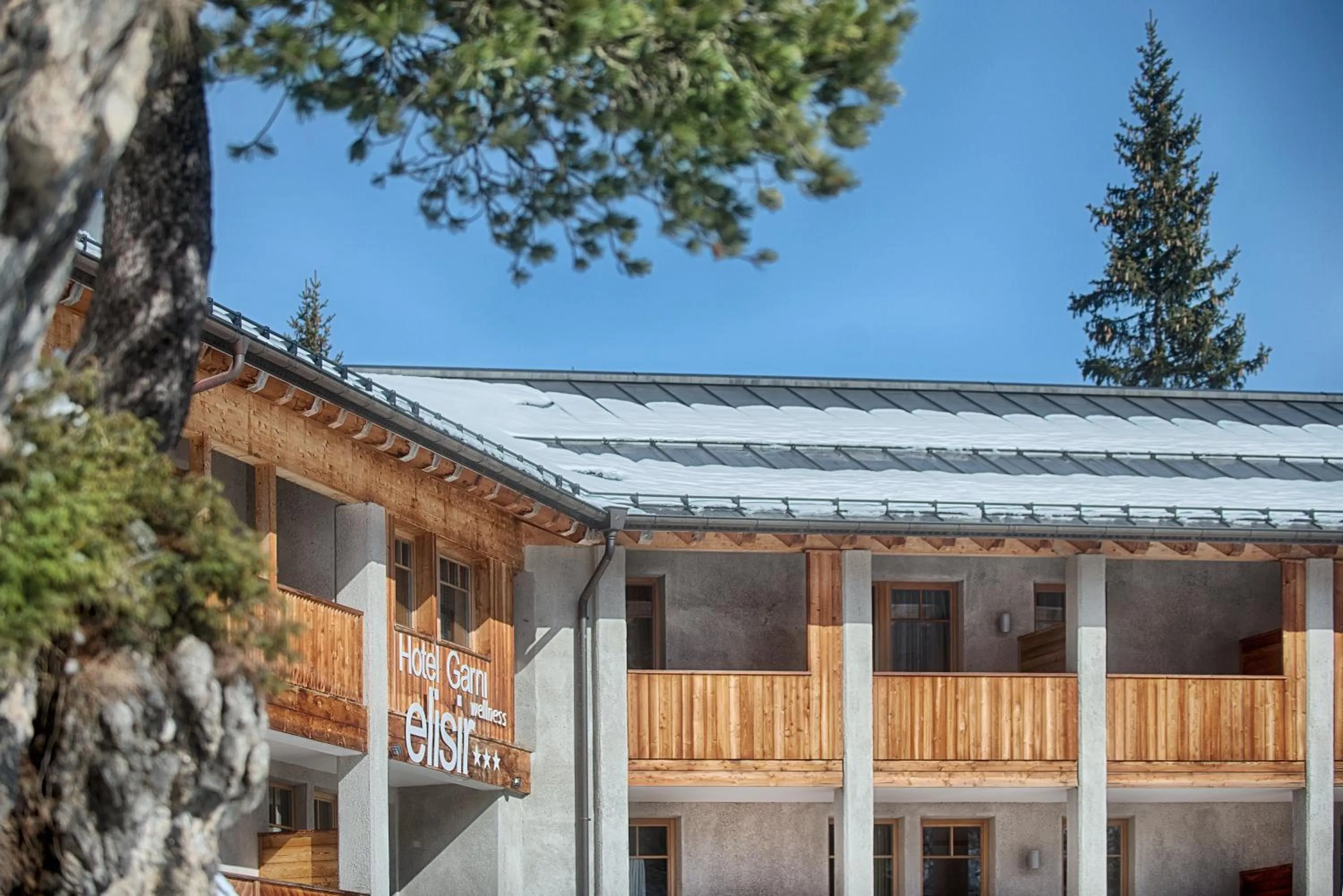 Property logo or sign in Hotel Garni Elisir