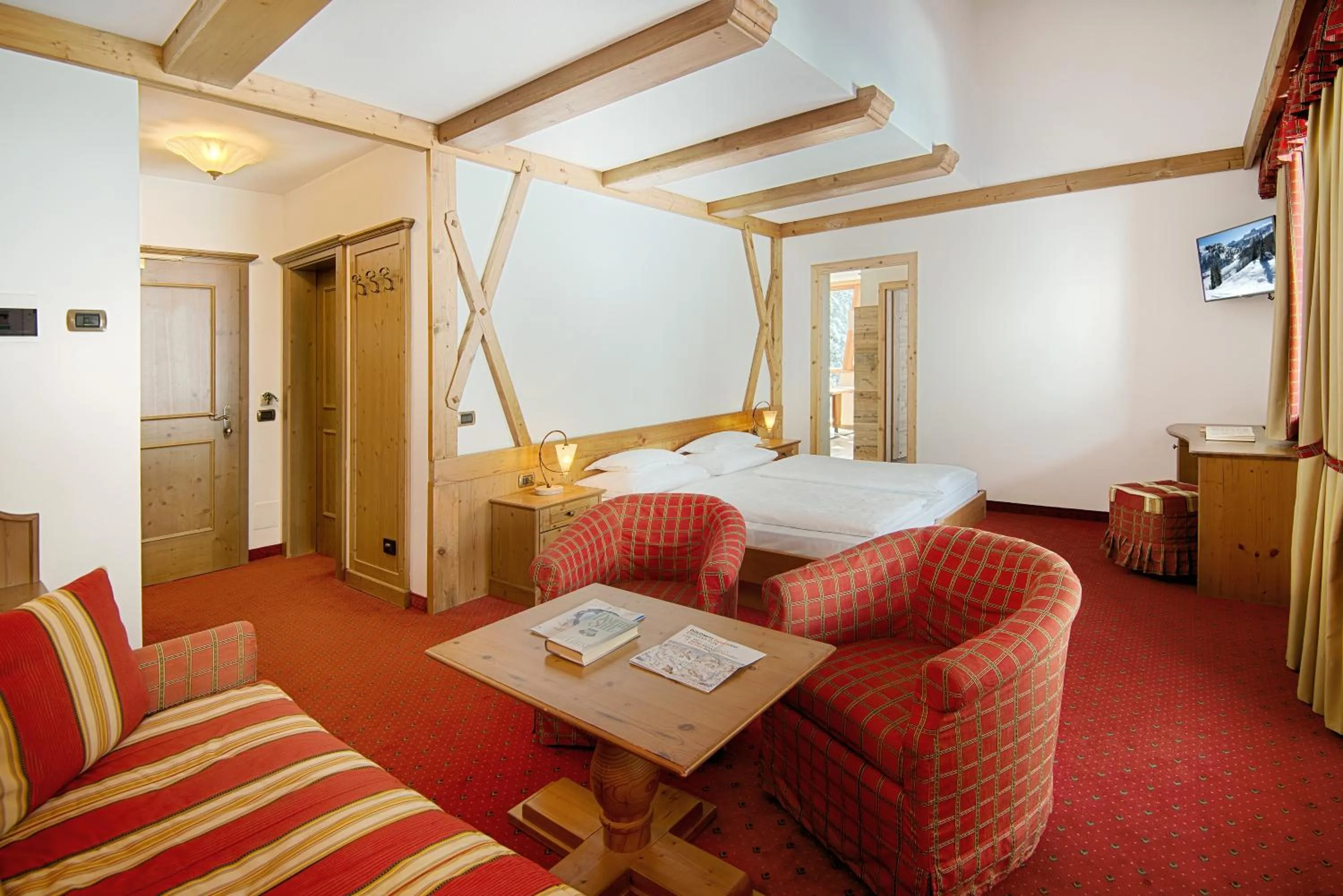 Photo of the whole room, Bed in Hotel Garni Elisir