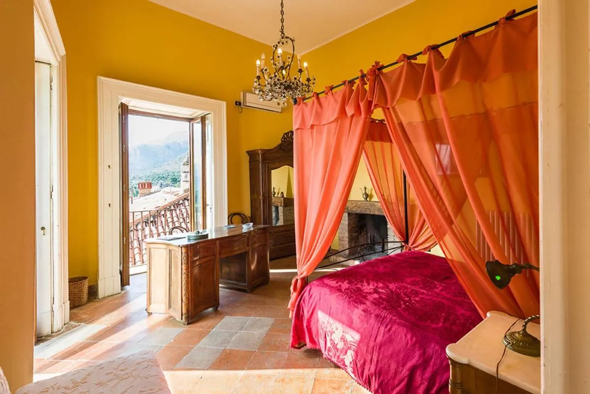 Bed in Dimora del Prete di Belmonte