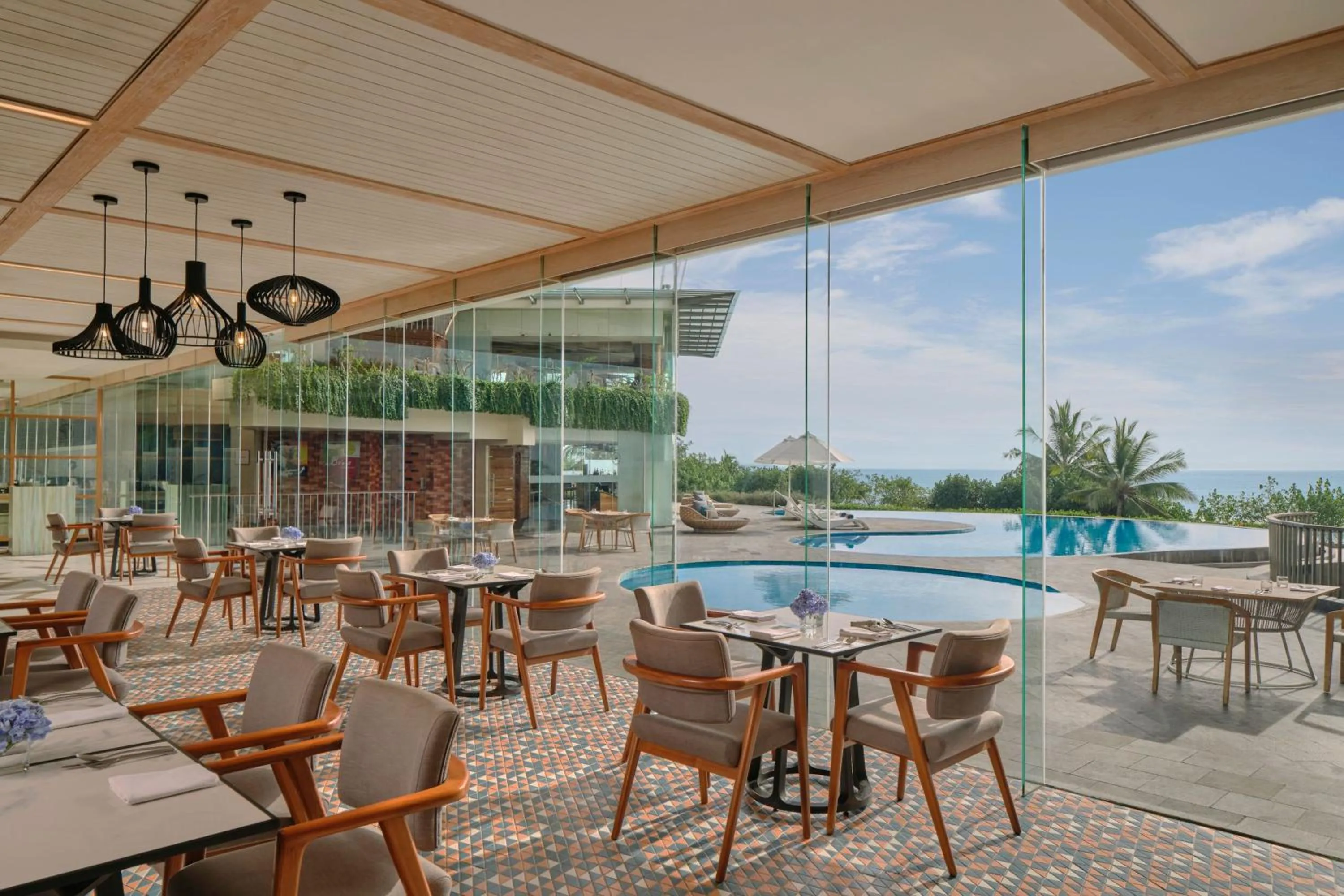 Restaurant/places to eat in Sheraton Bali Kuta Resort